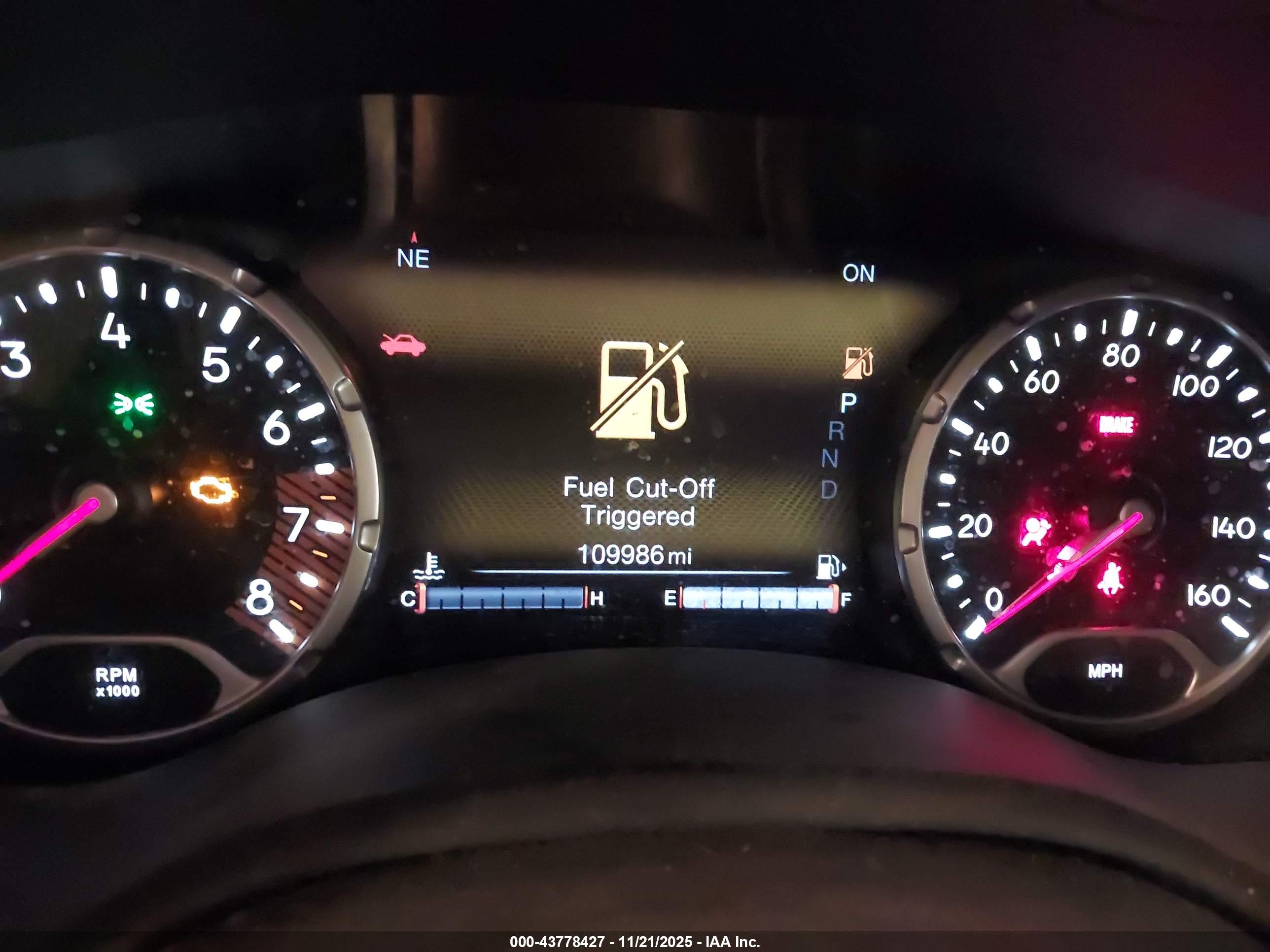 JEEP RENEGADE image 7