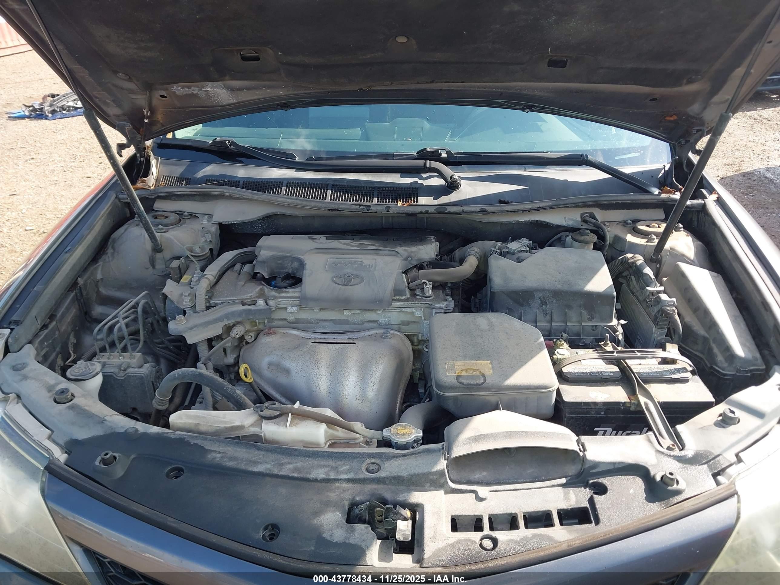 TOYOTA CAMRY image 10