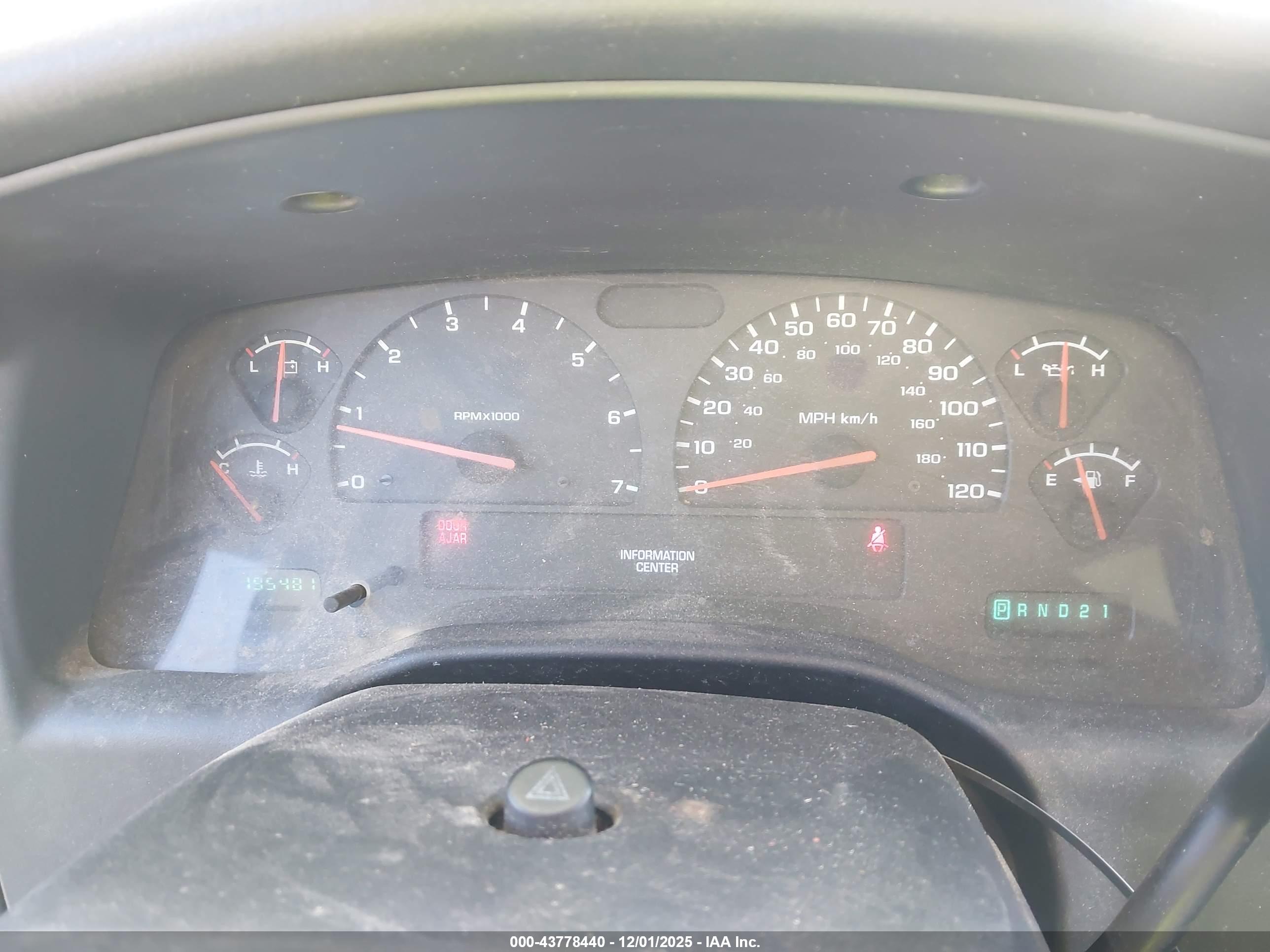 DODGE DAKOTA image 7