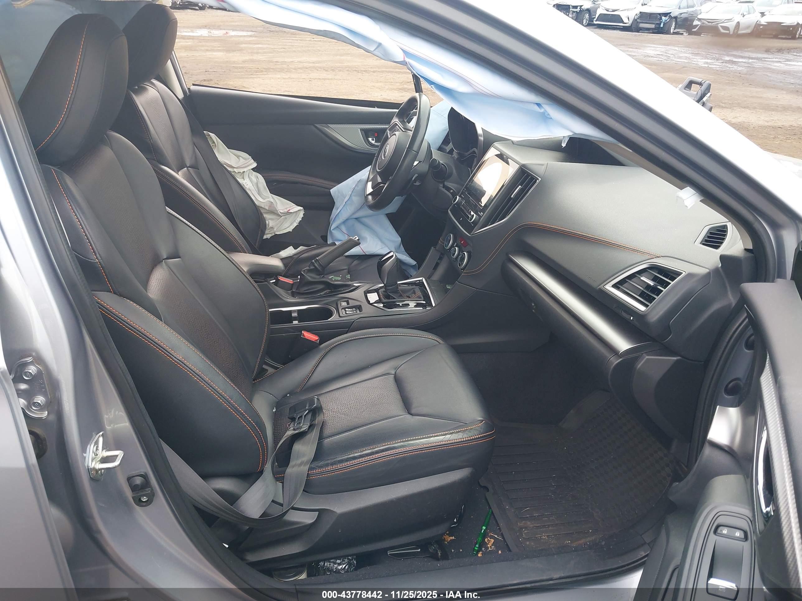 SUBARU CROSSTREK image 5