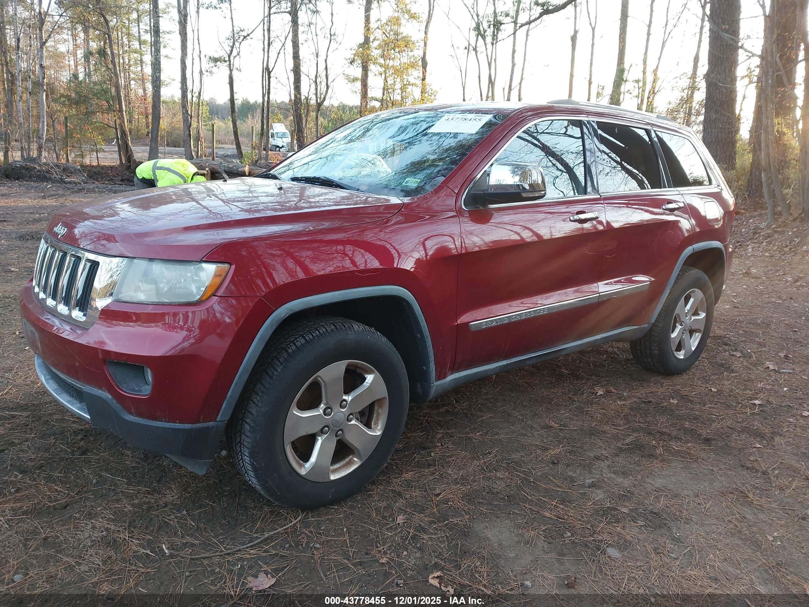 JEEP GRAND image 2