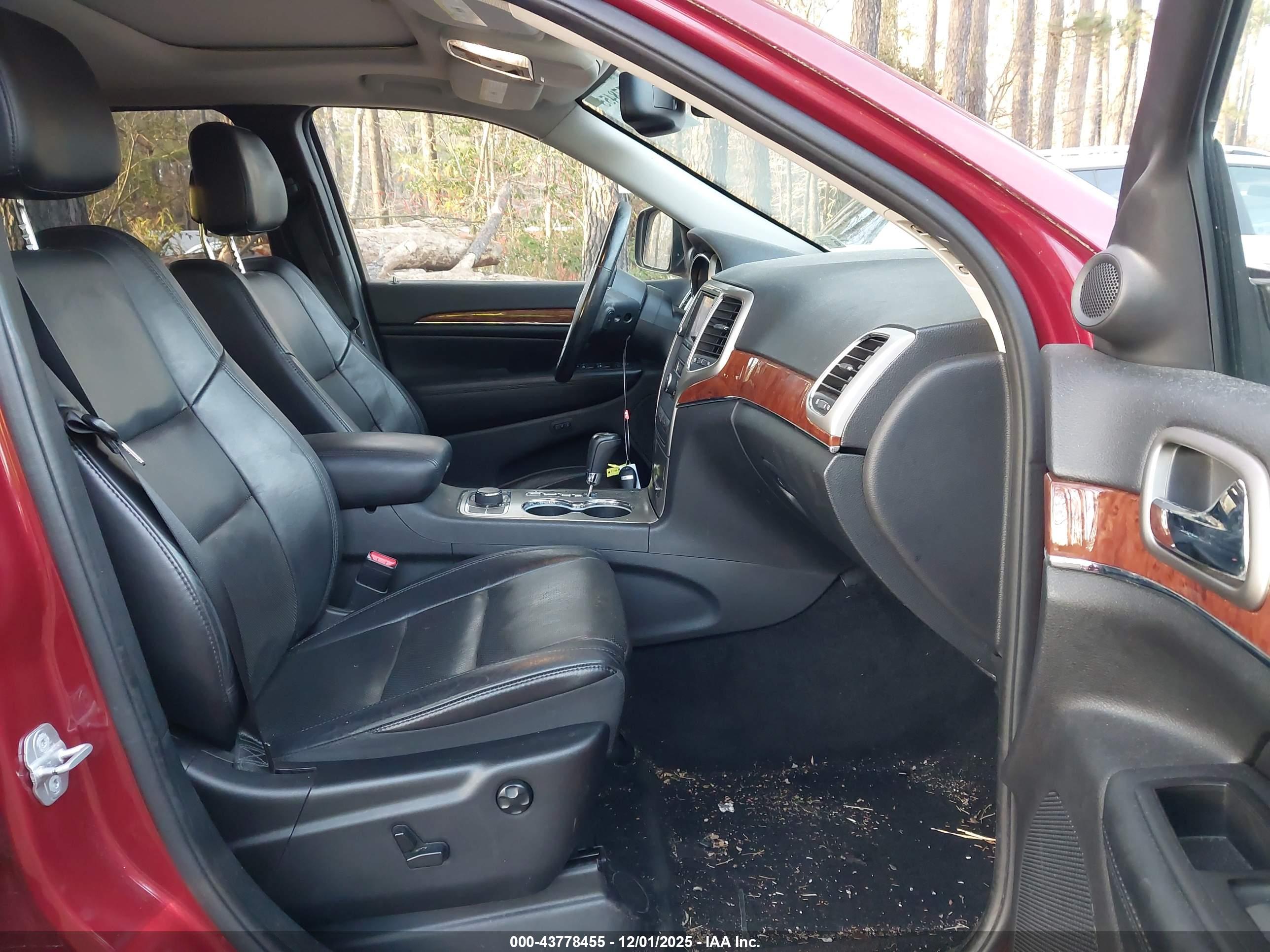 JEEP GRAND image 5