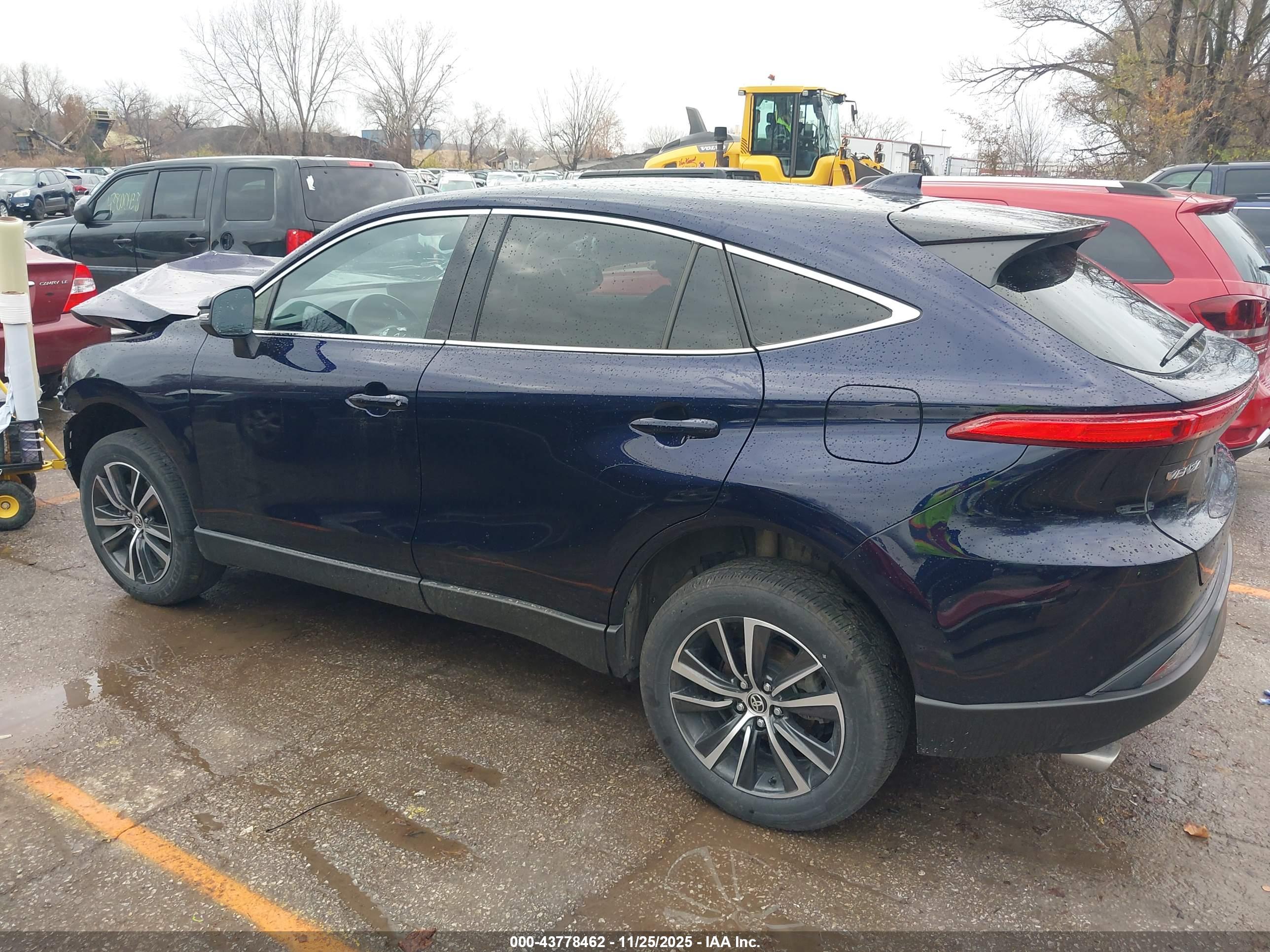 TOYOTA VENZA image 3