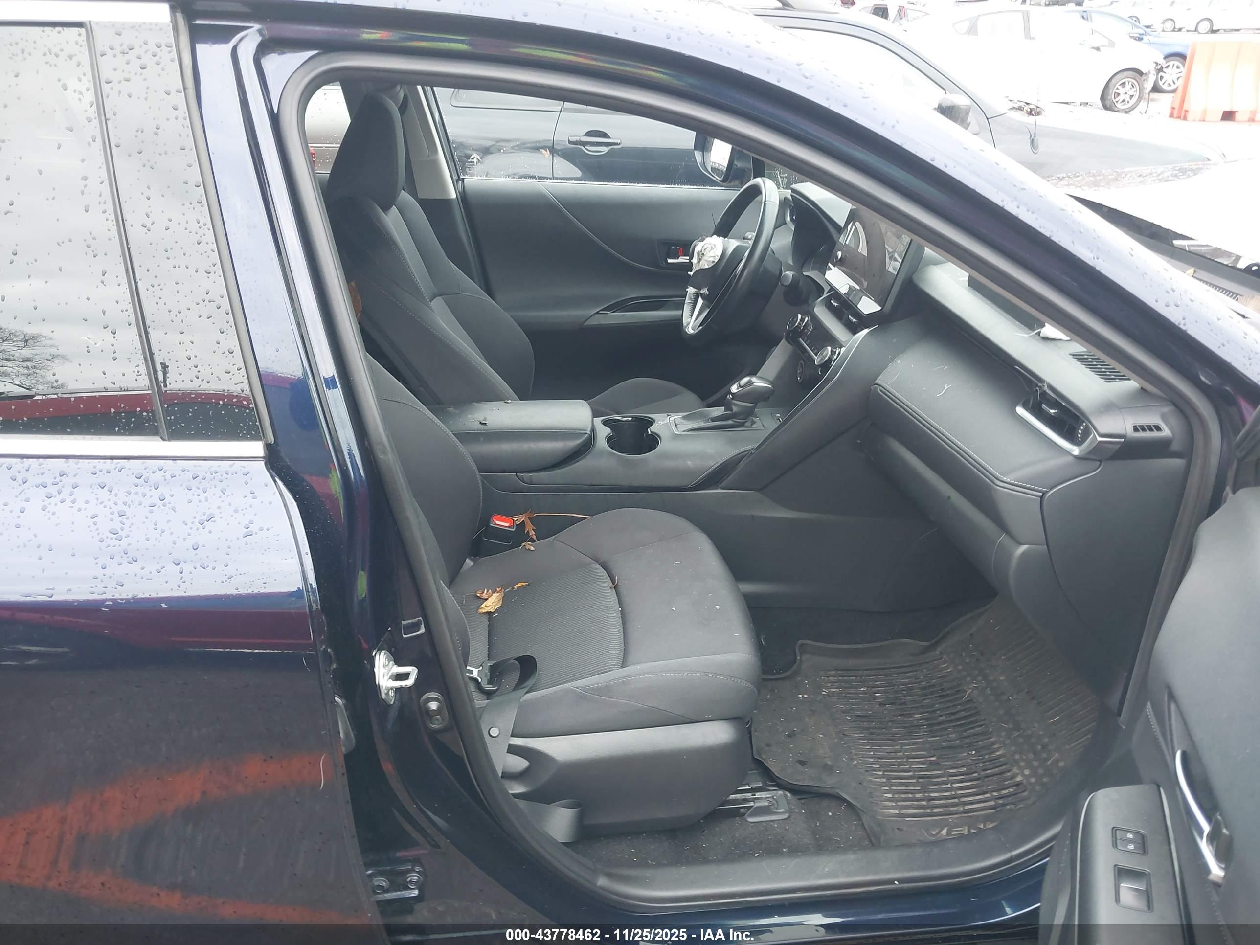 TOYOTA VENZA image 5