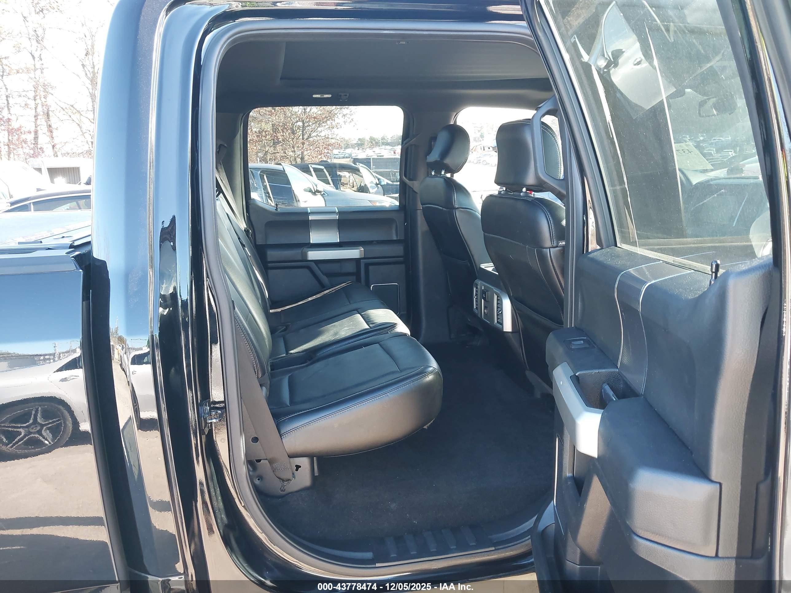 FORD F-150 image 8