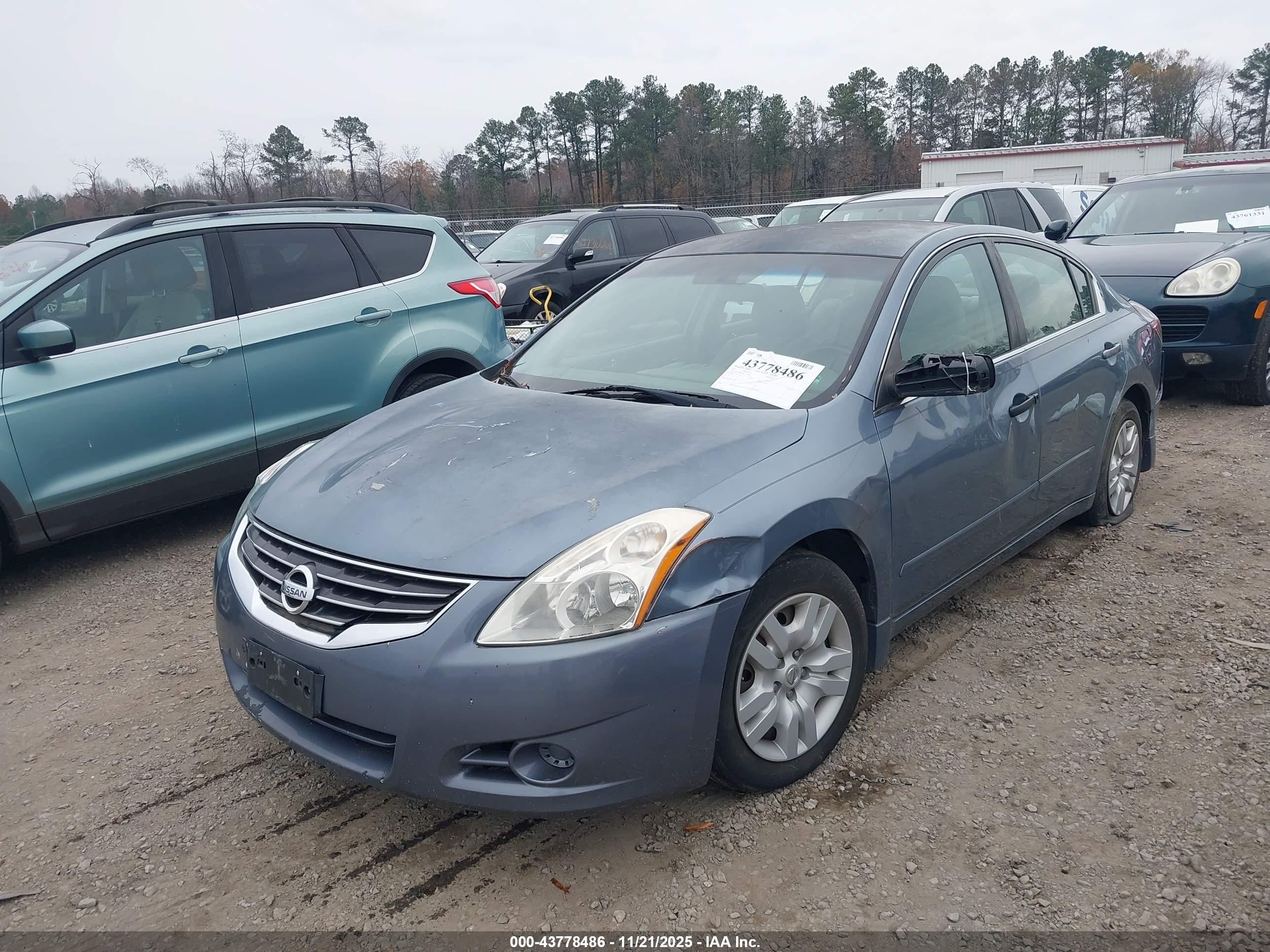NISSAN ALTIMA image 6