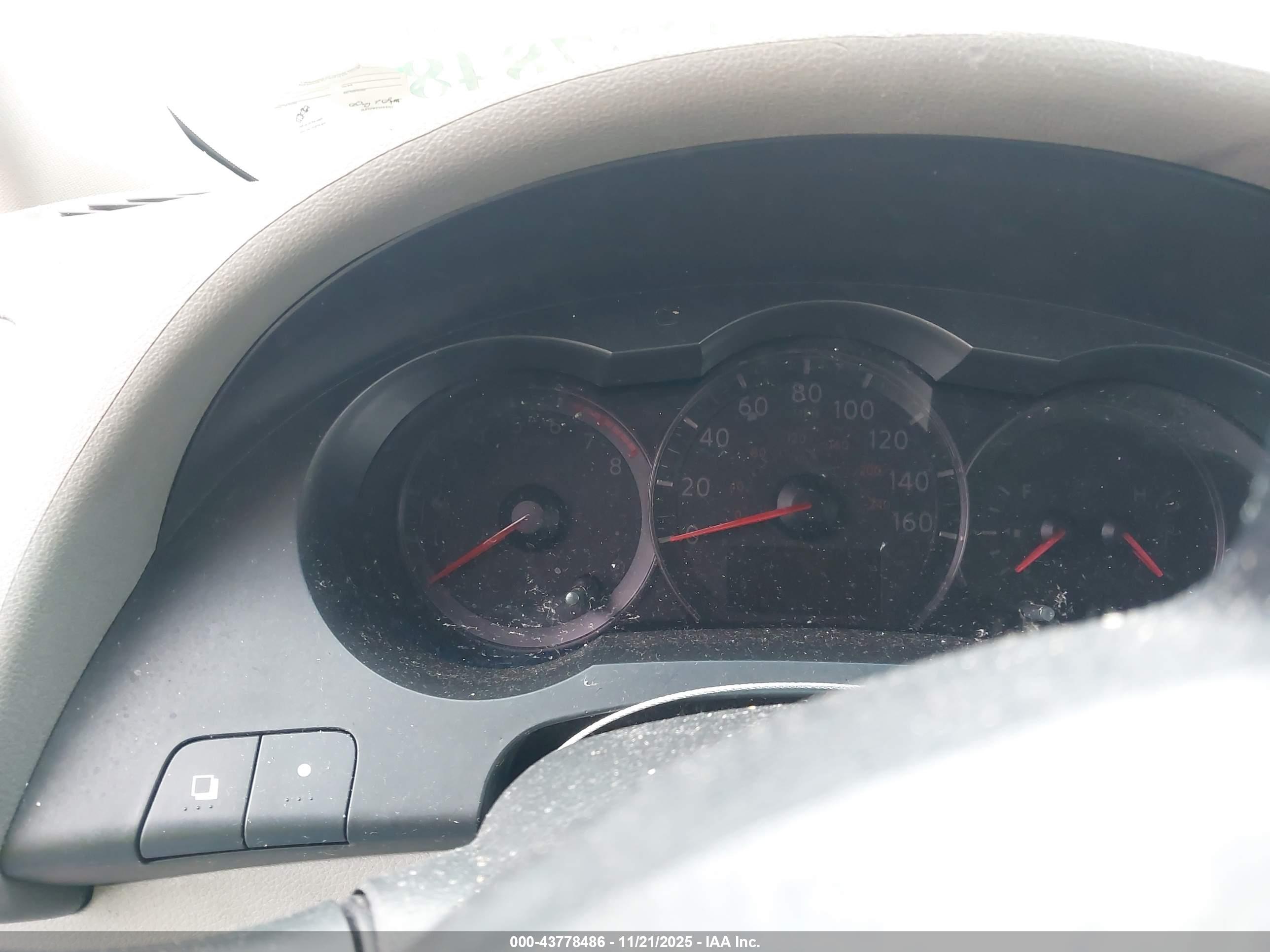 NISSAN ALTIMA image 7