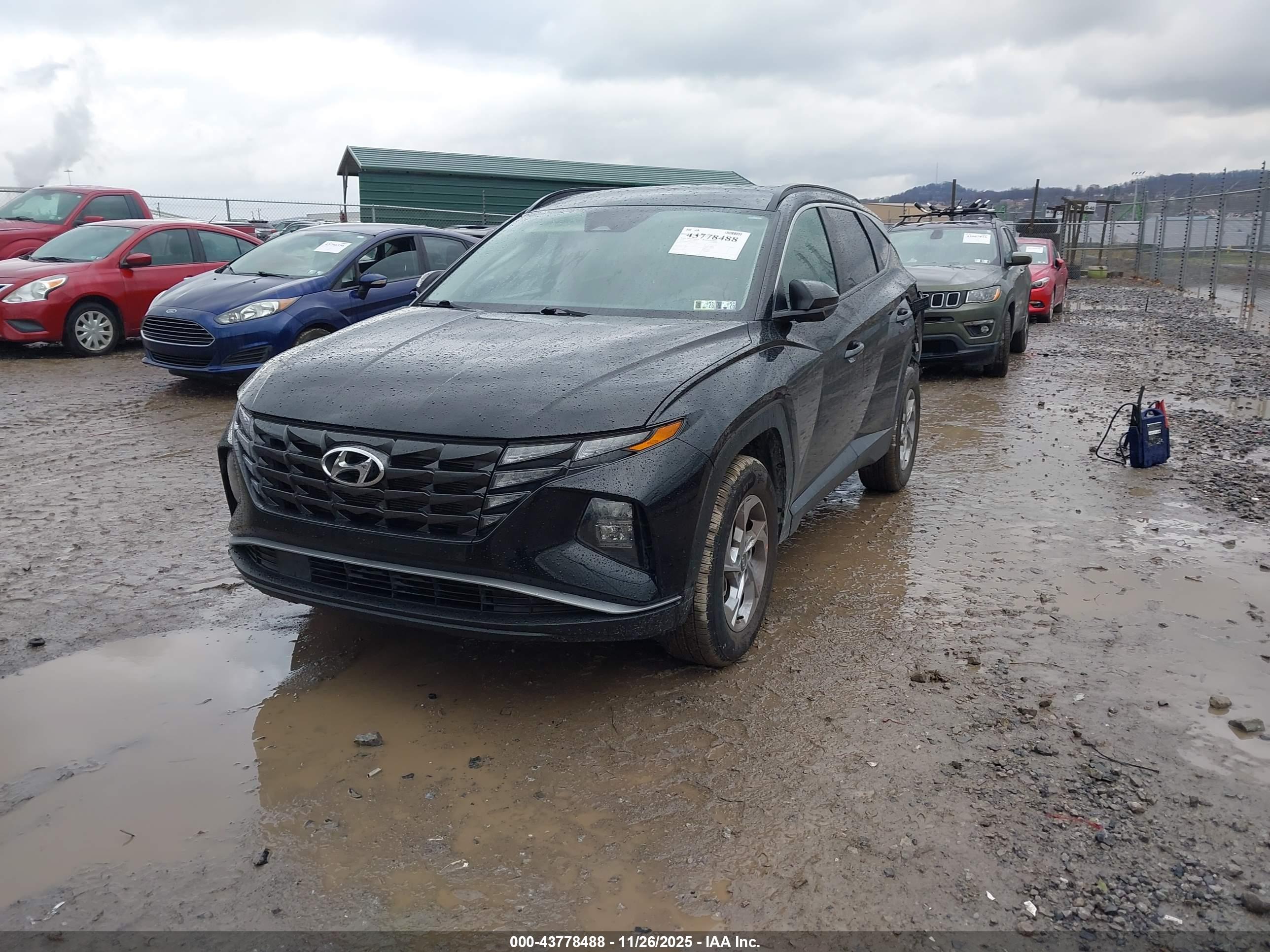 HYUNDAI TUCSON image 2