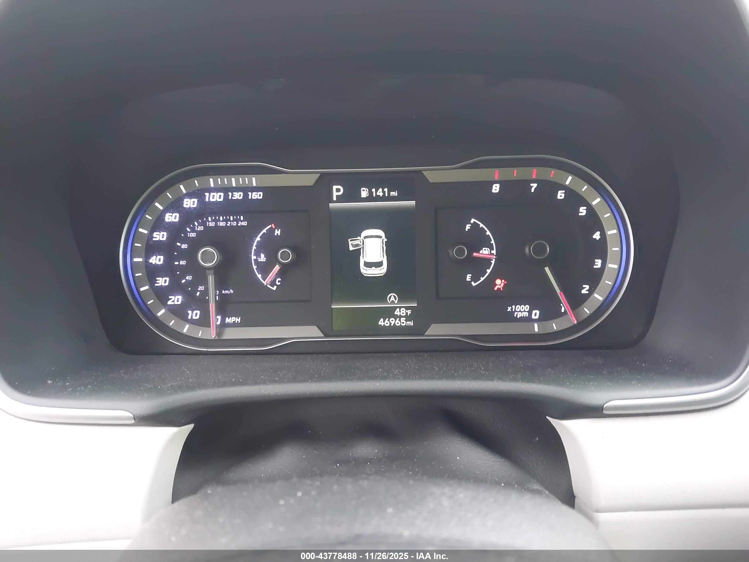 HYUNDAI TUCSON image 7