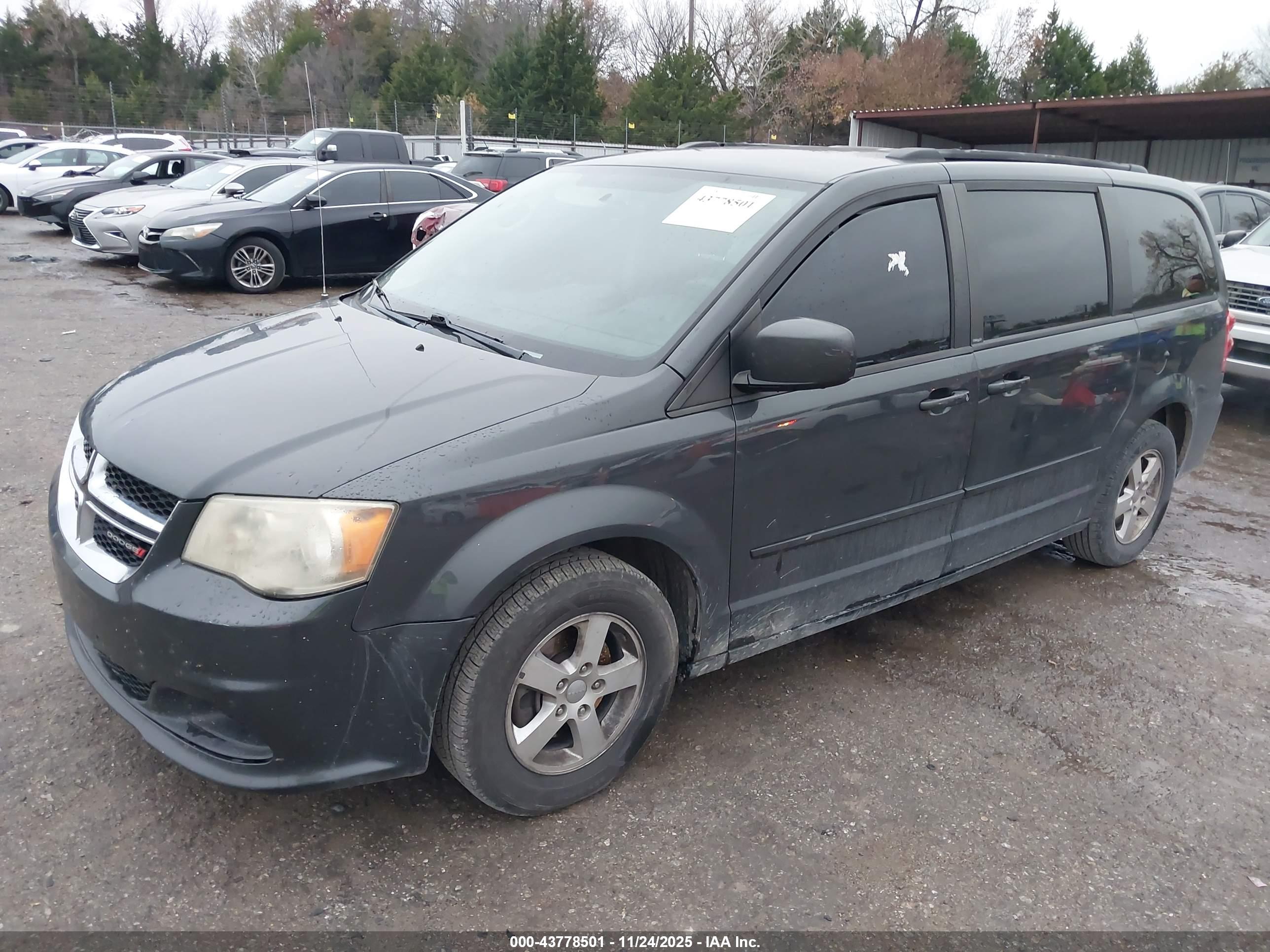 DODGE GRAND image 2