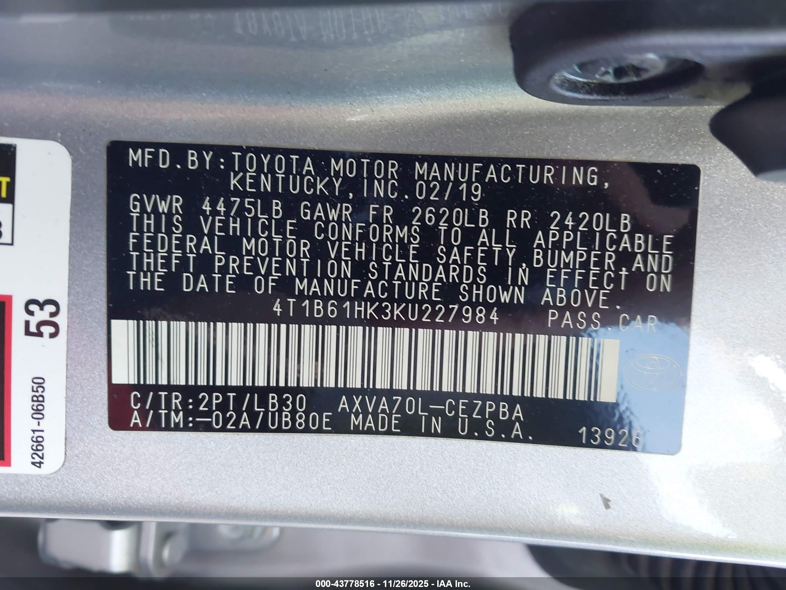 TOYOTA CAMRY image 9