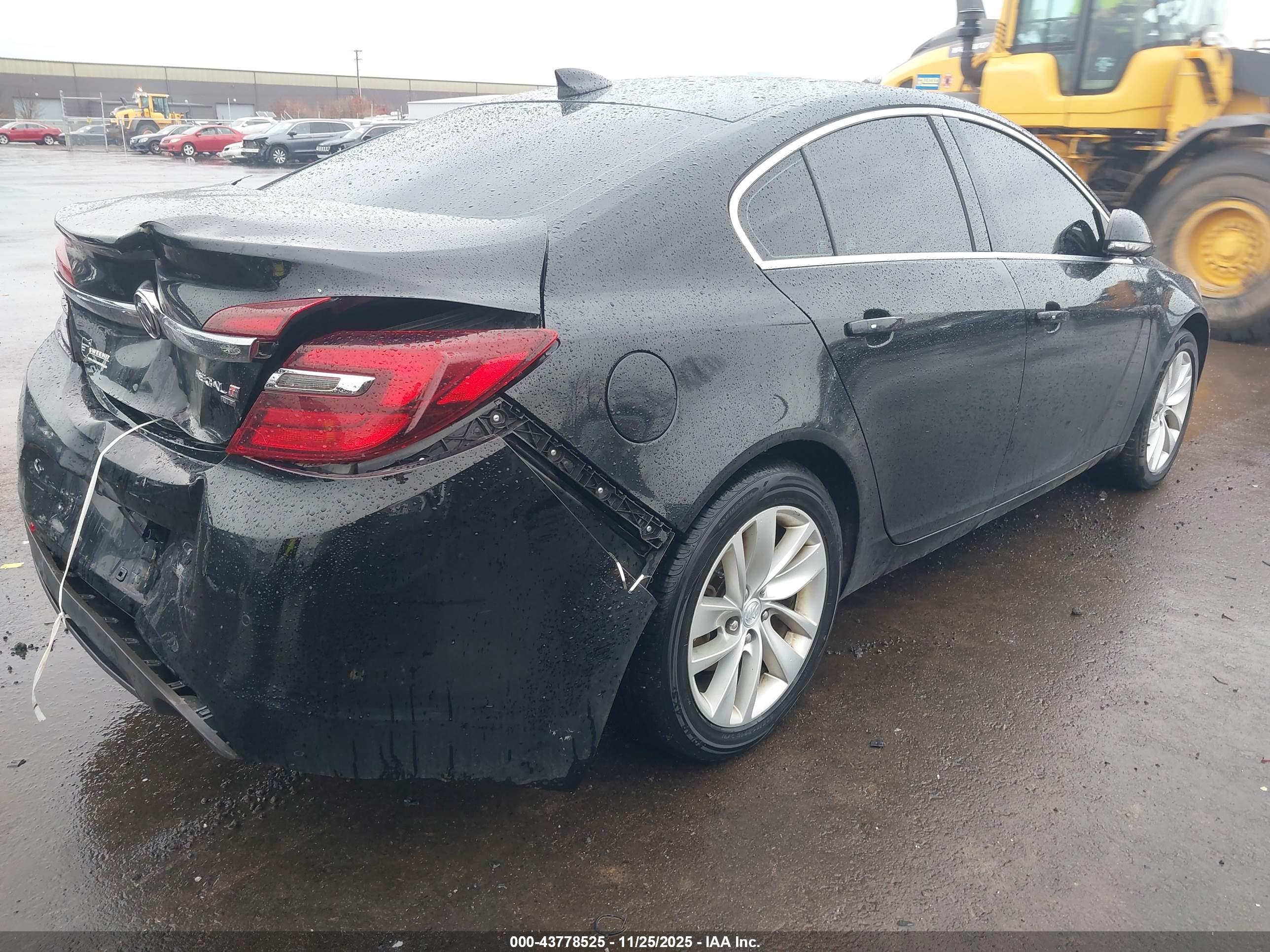 BUICK REGAL image 4