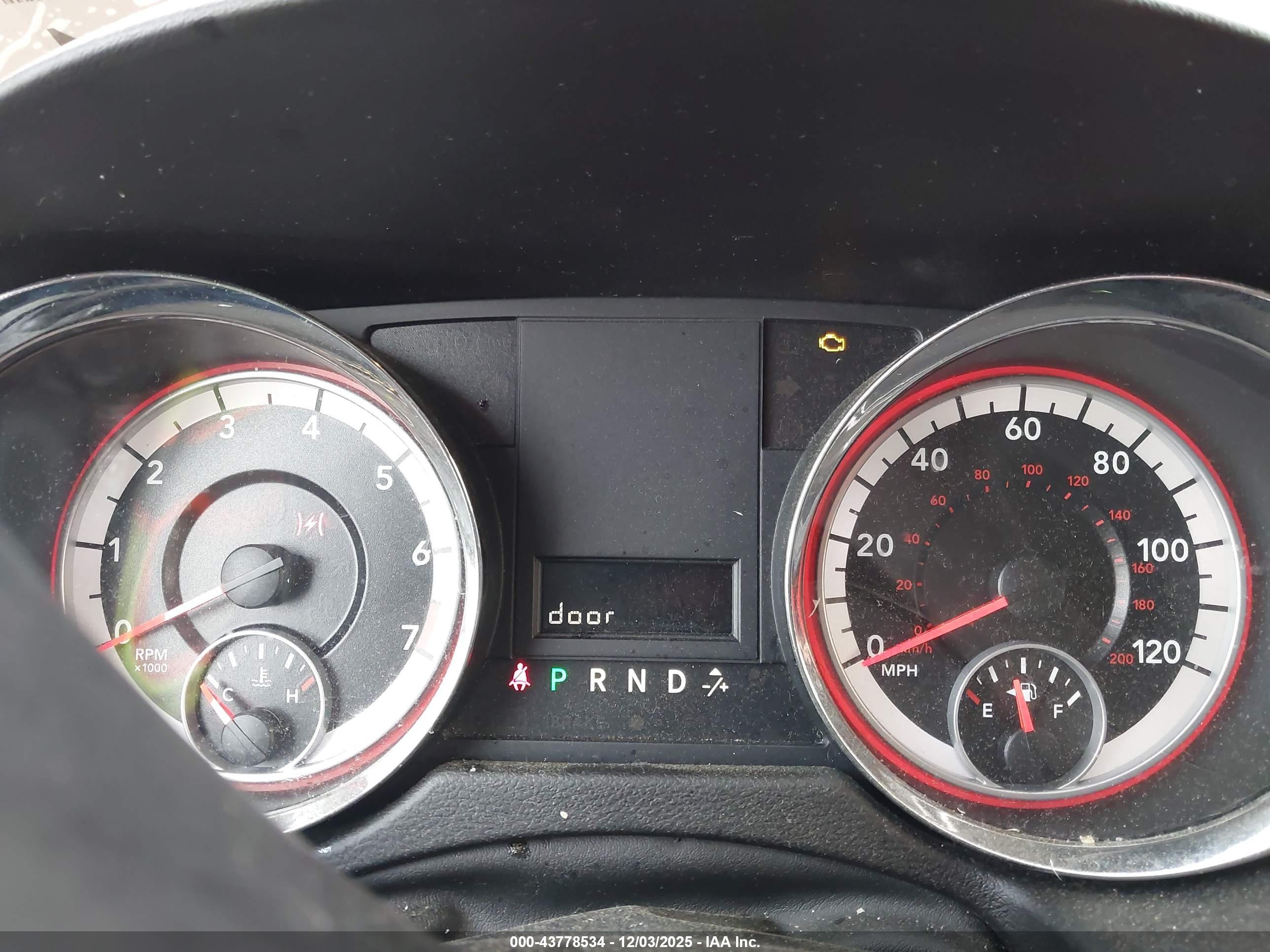 DODGE GRAND image 7