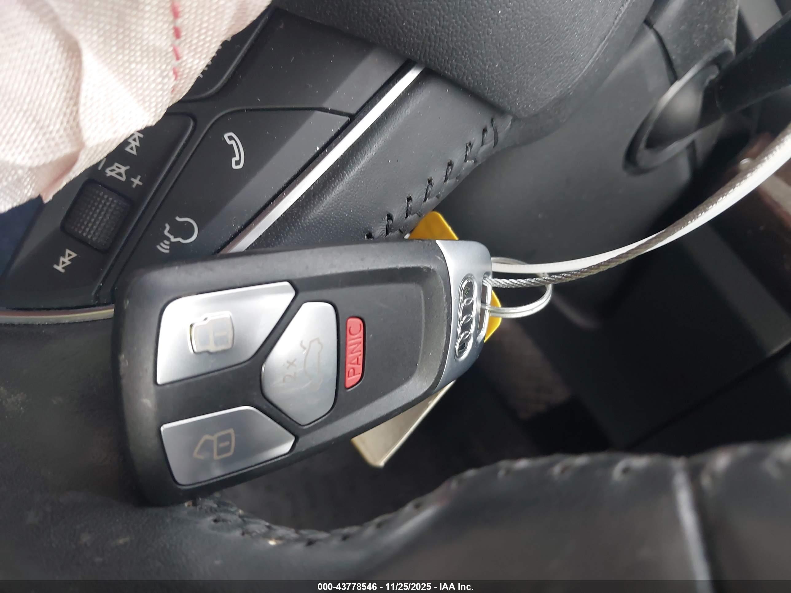 AUDI Q5 image 11