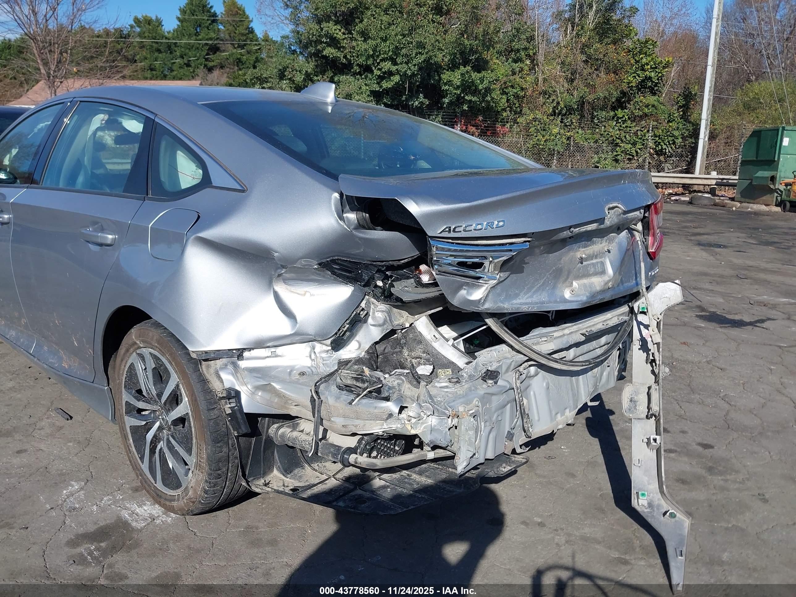 HONDA ACCORD image 6
