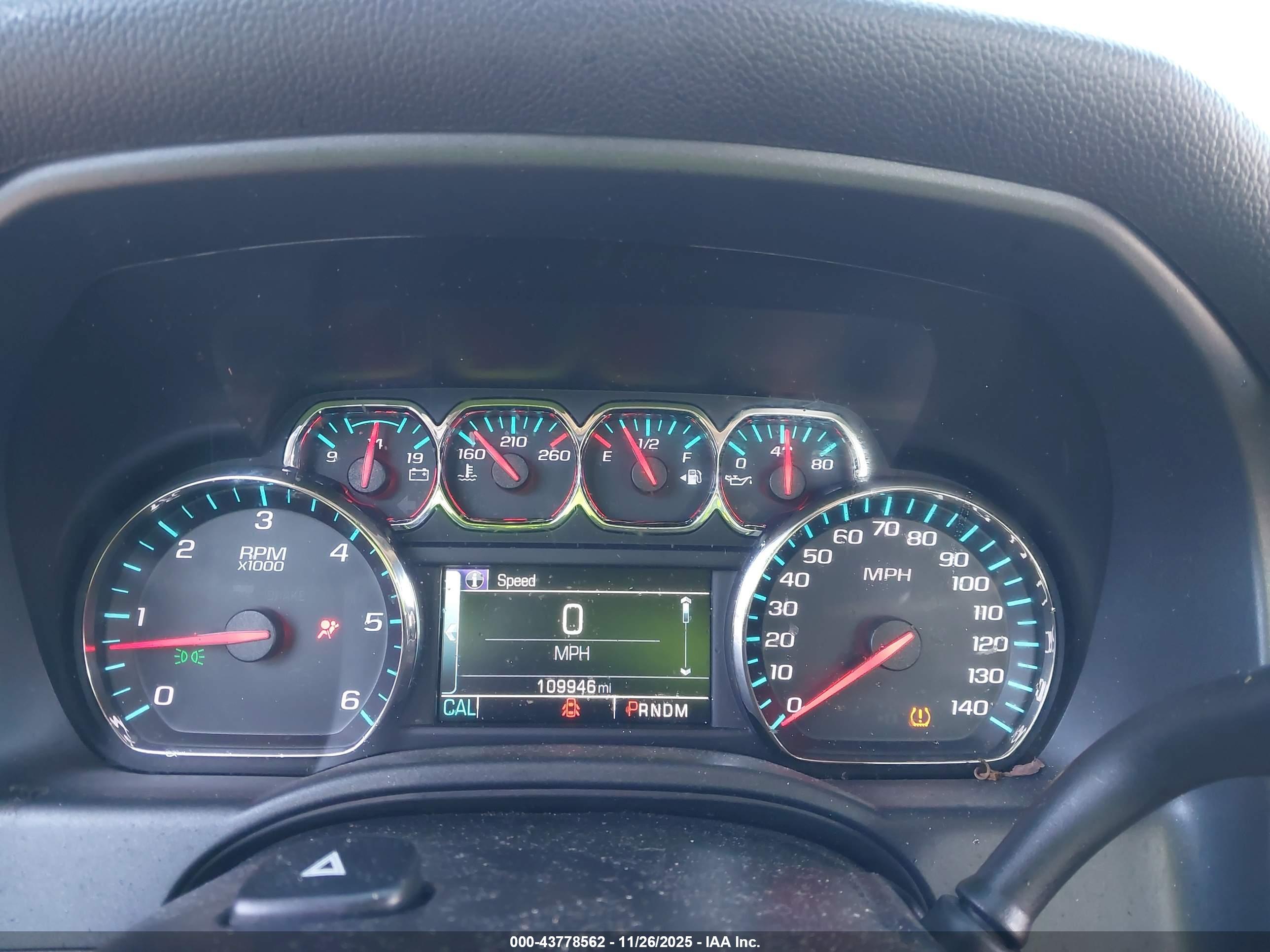 CHEVROLET SILVERADO image 7