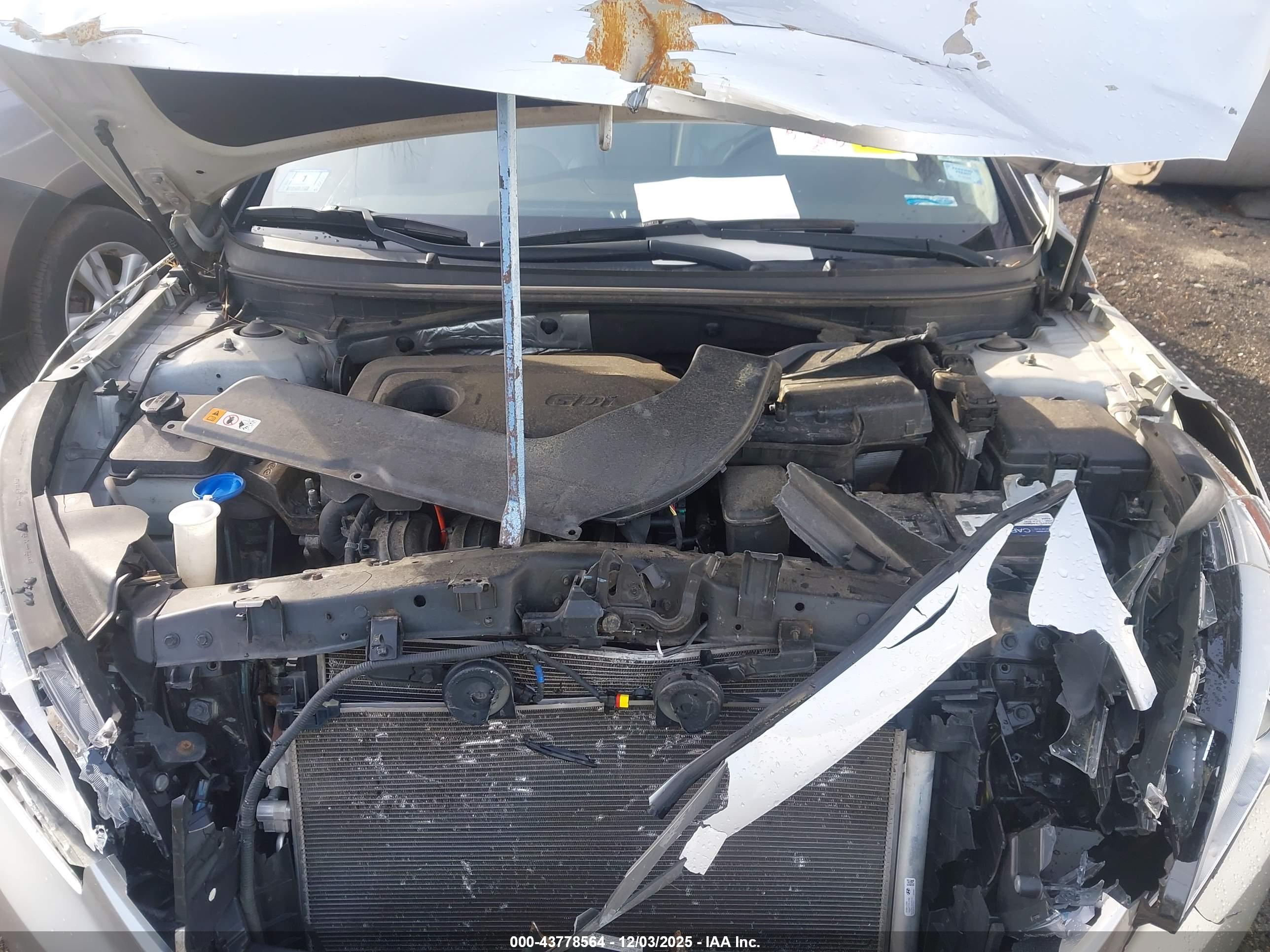 HYUNDAI SONATA image 10