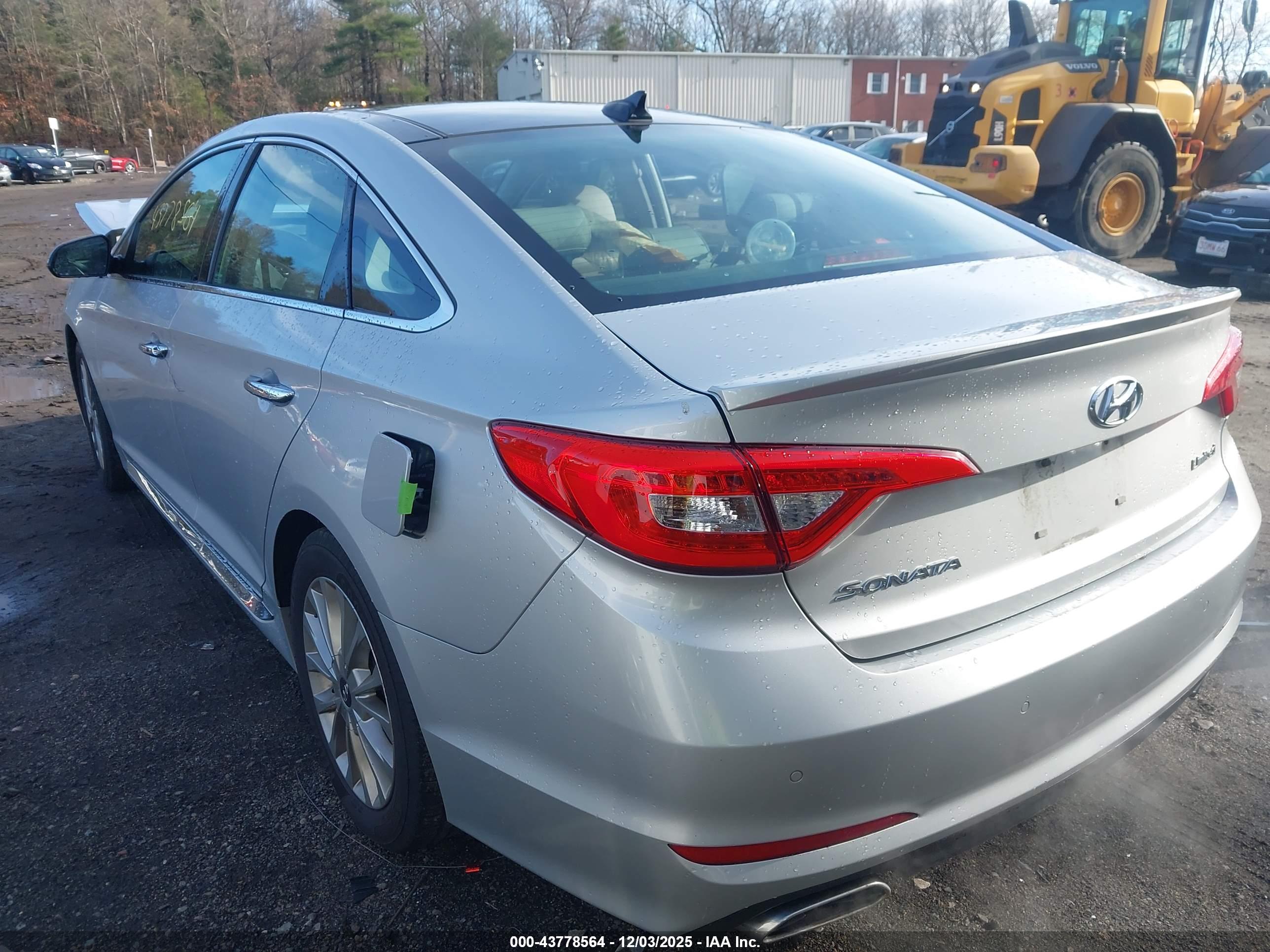 HYUNDAI SONATA image 3