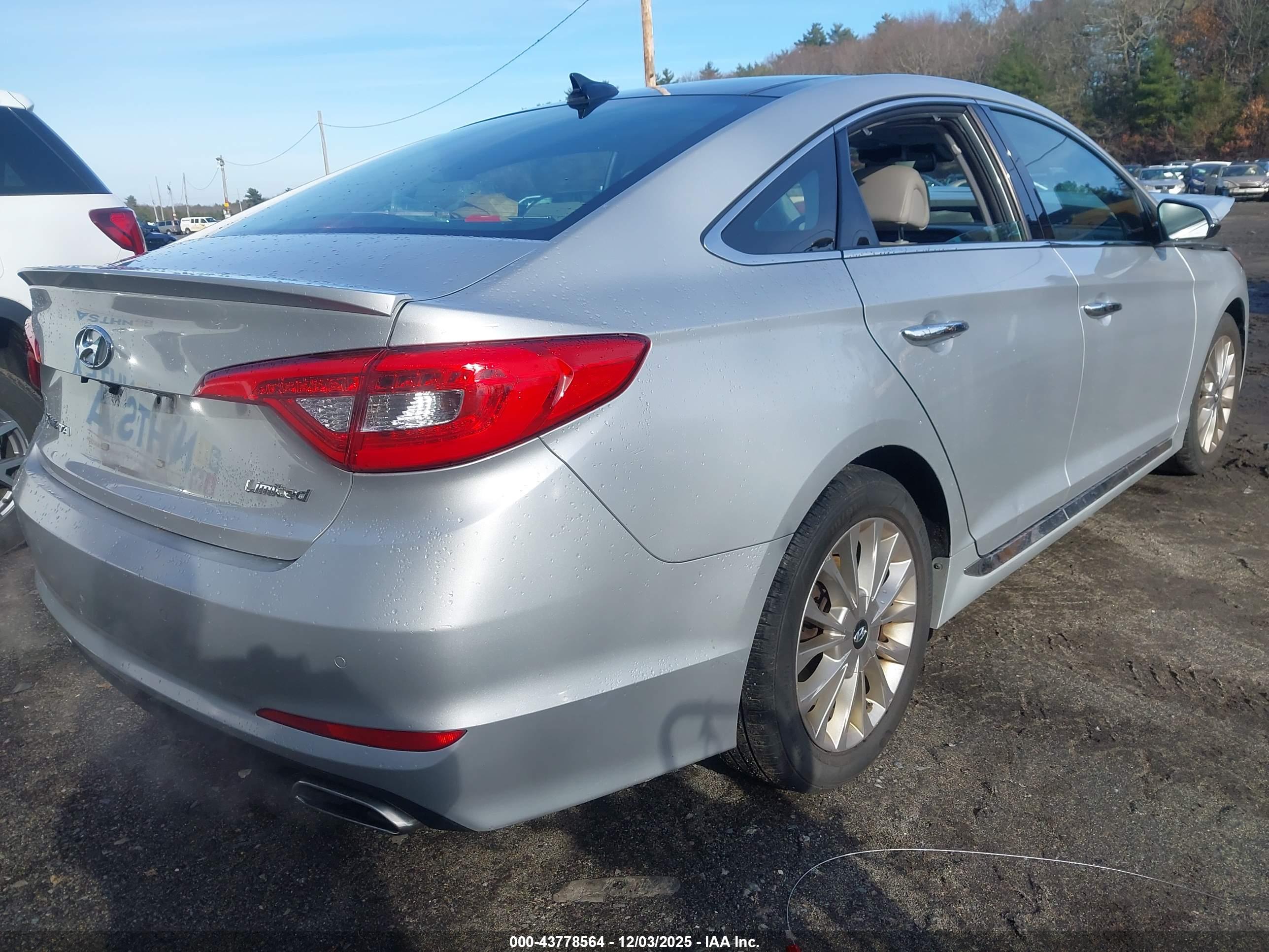 HYUNDAI SONATA image 4