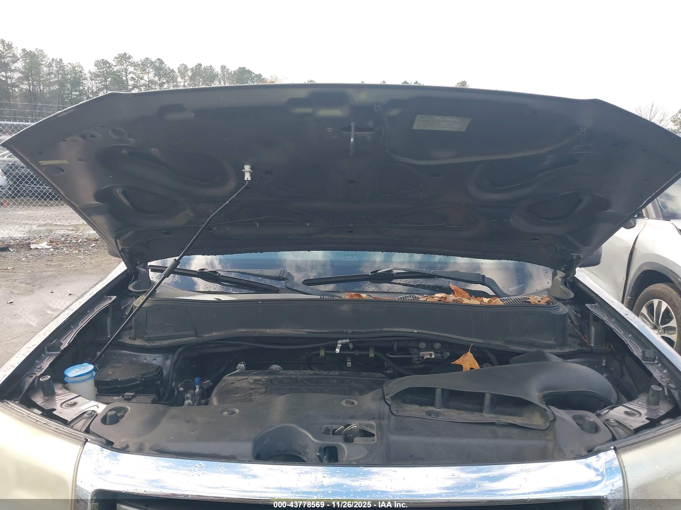 HONDA PILOT image 10
