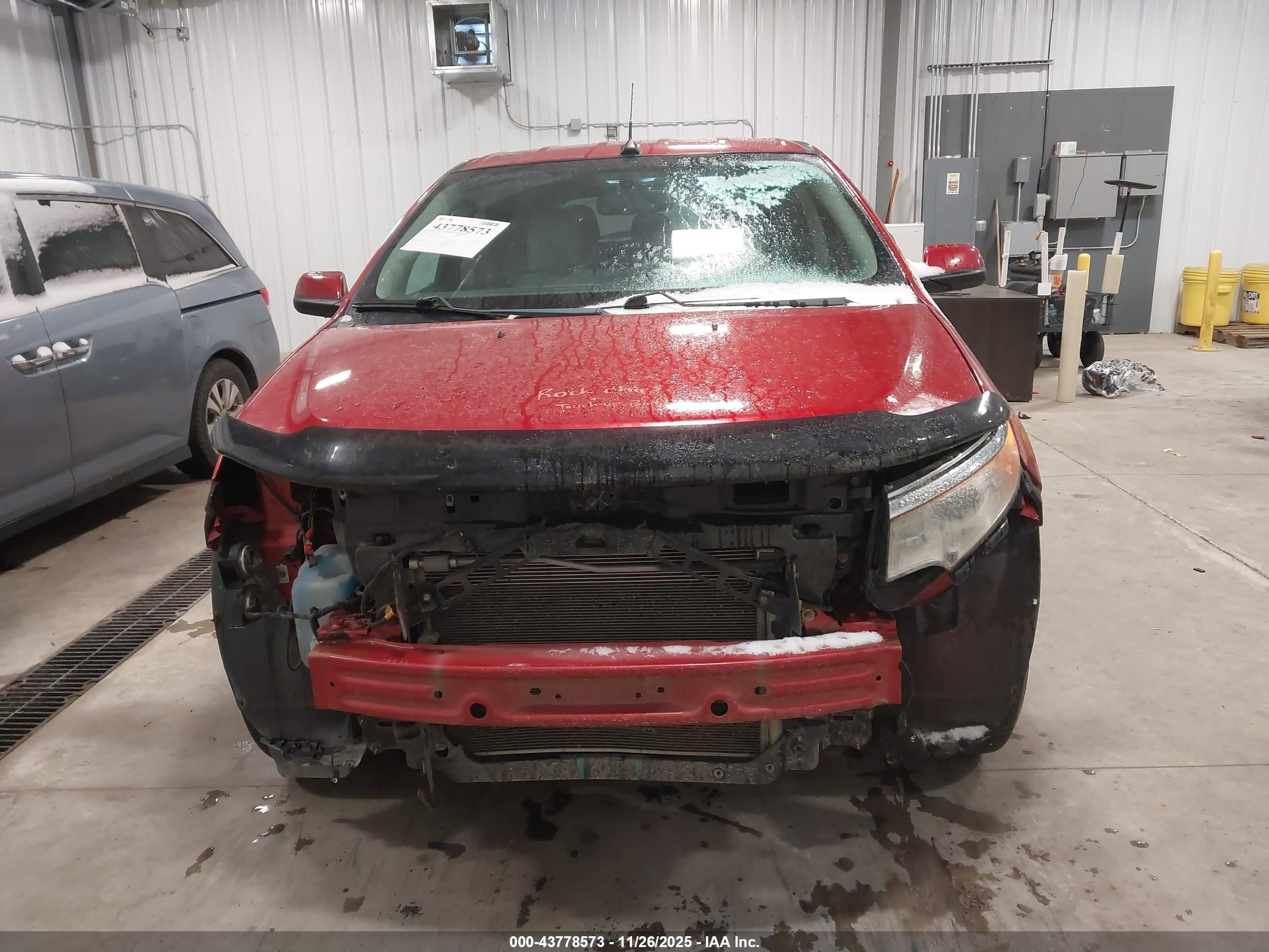FORD EDGE image 6