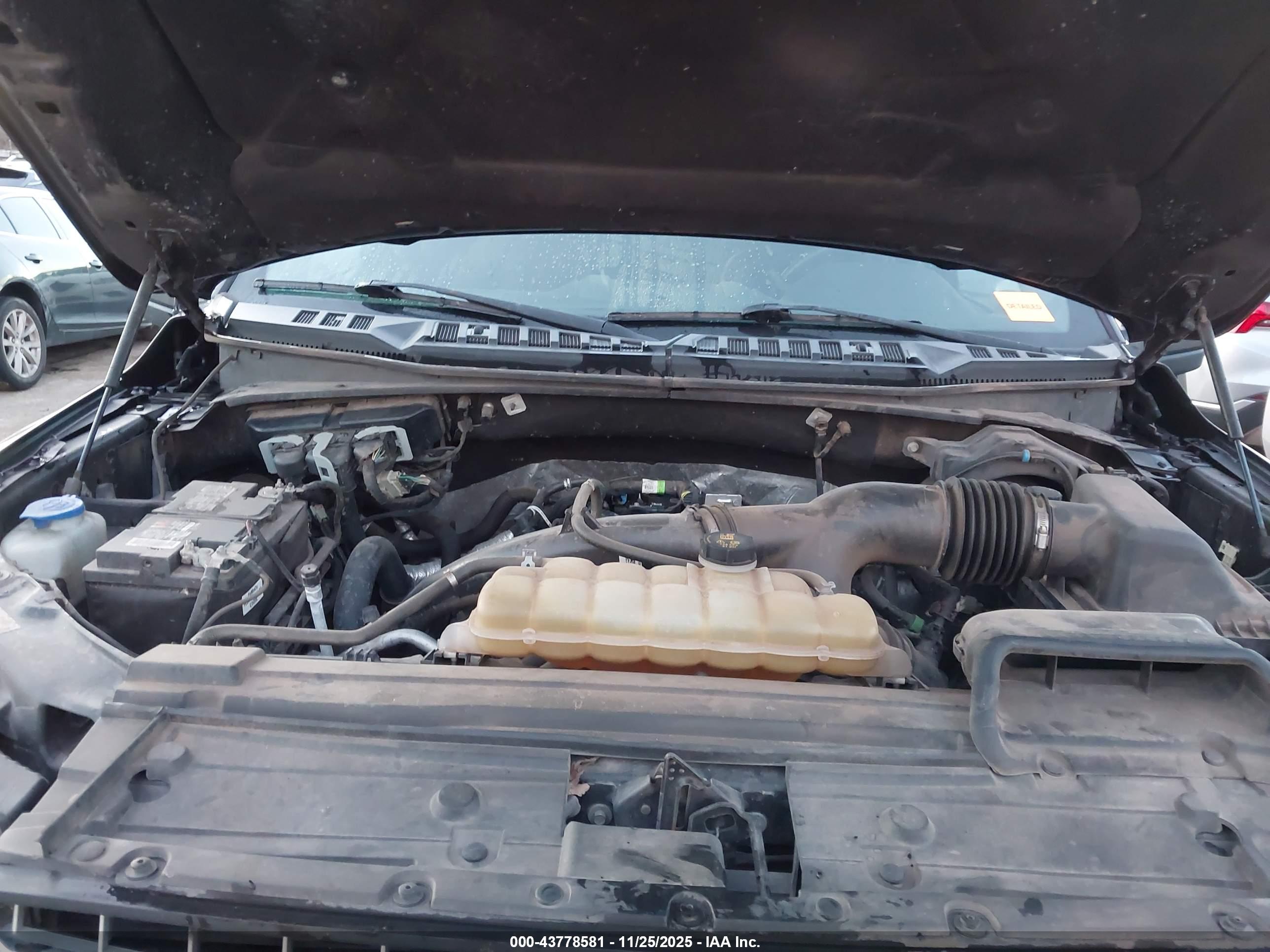 FORD F-150 image 10