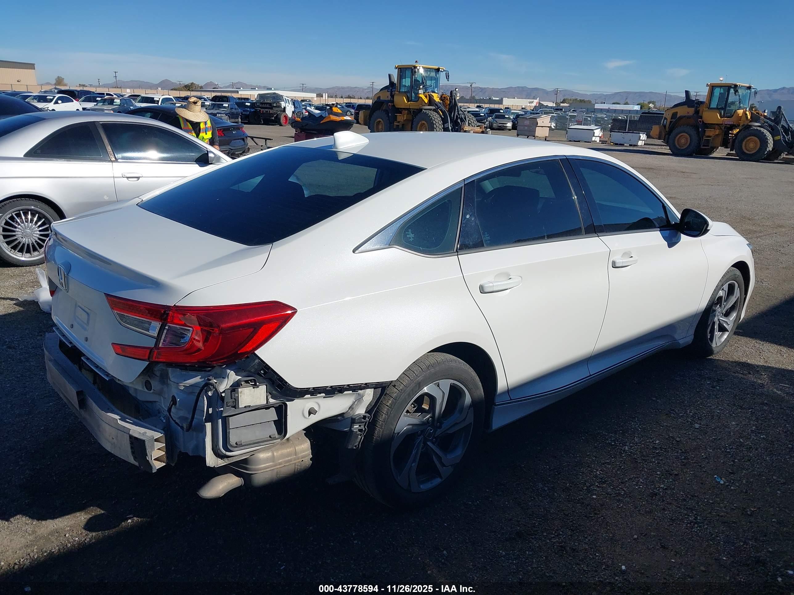 HONDA ACCORD image 4