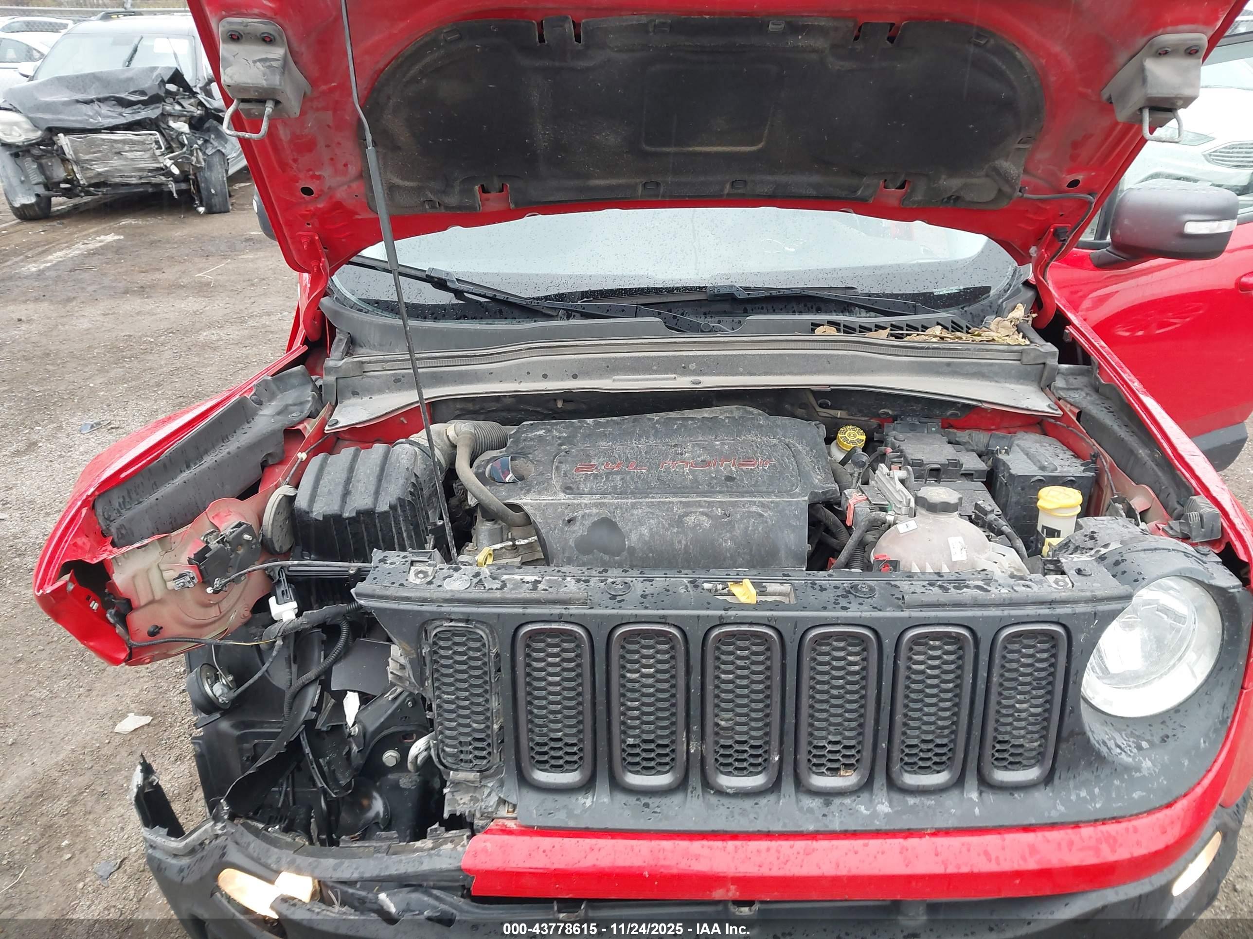 JEEP RENEGADE image 10