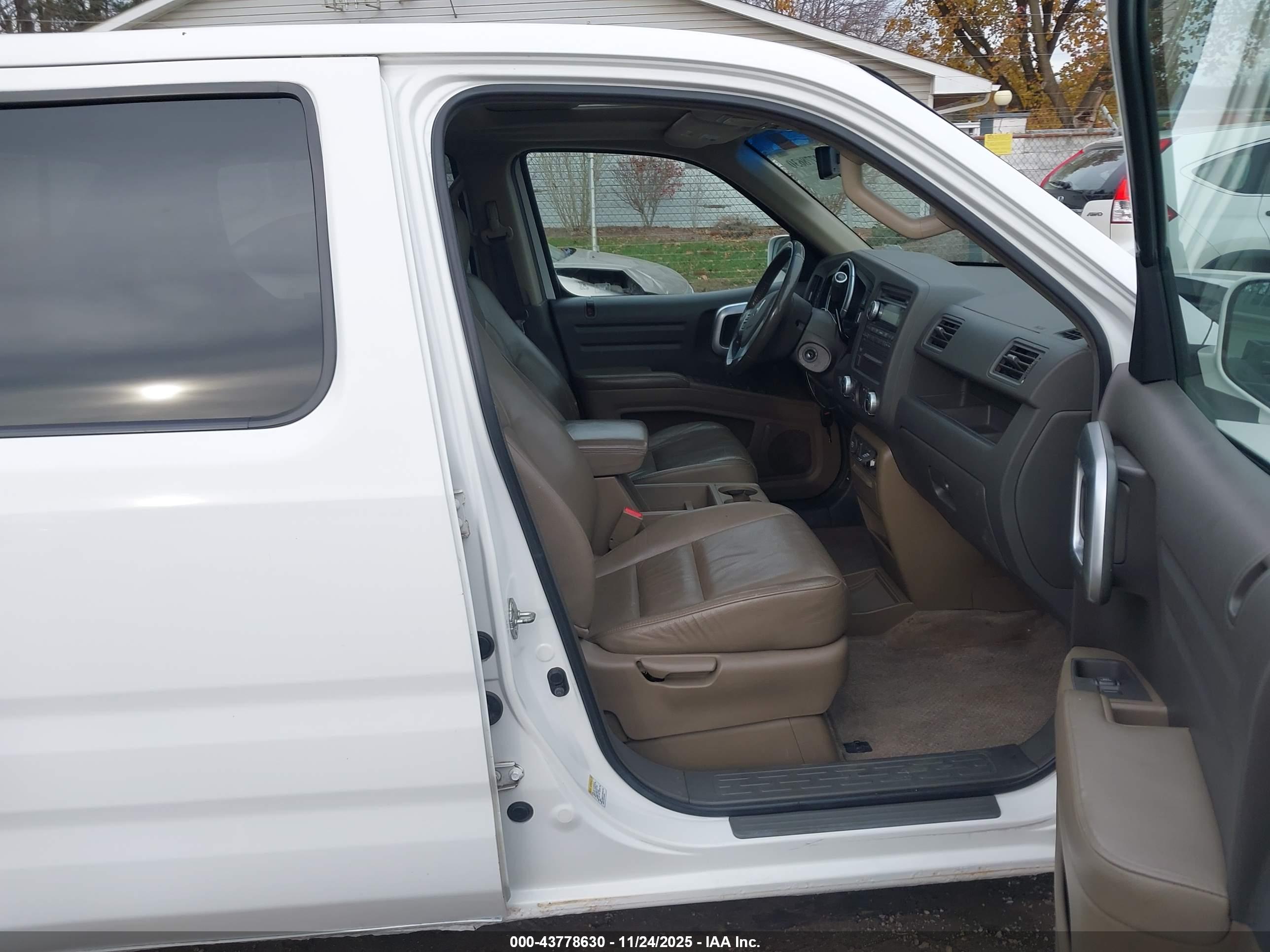 HONDA RIDGELINE image 5