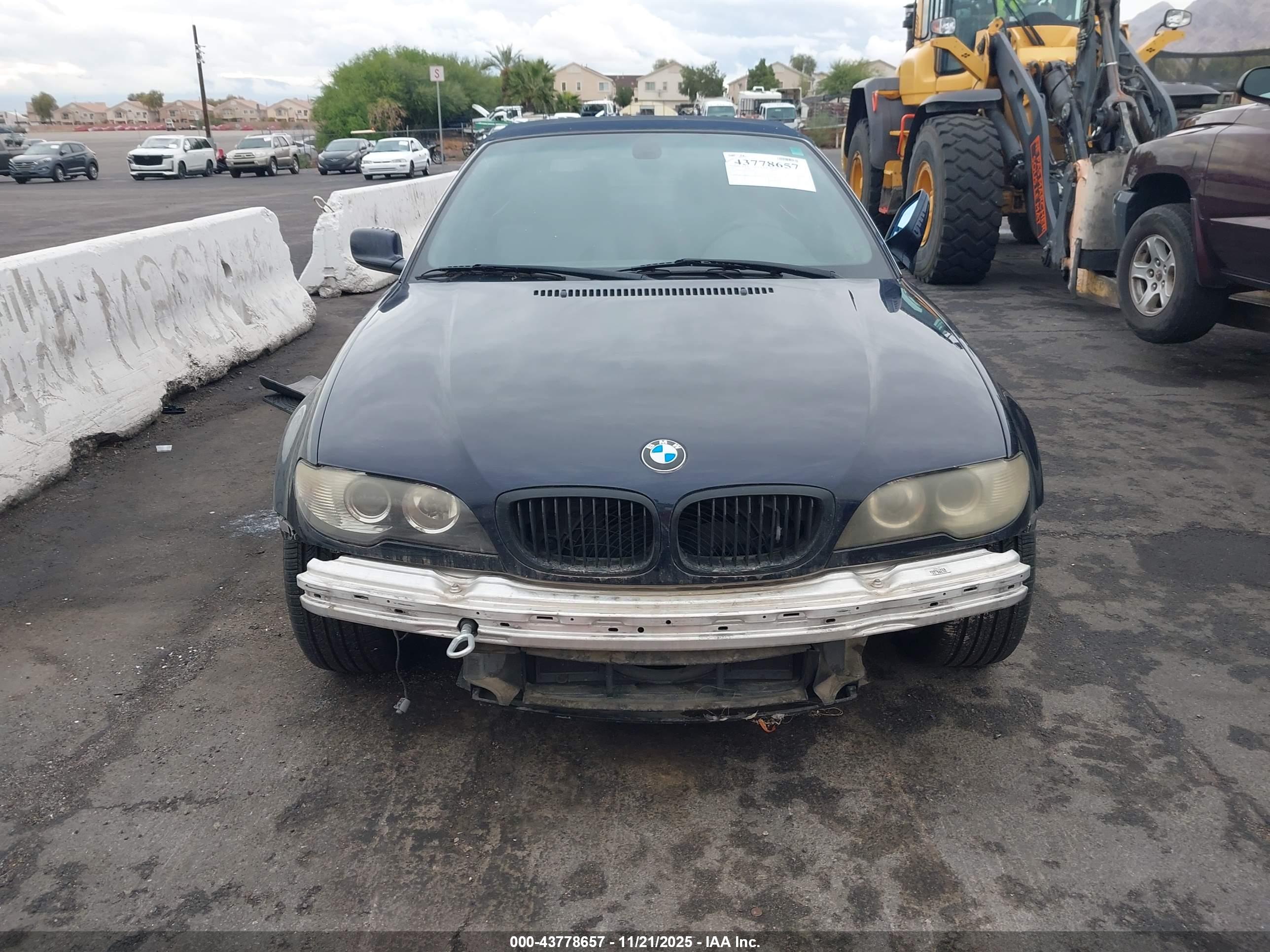 BMW 330CI image 6