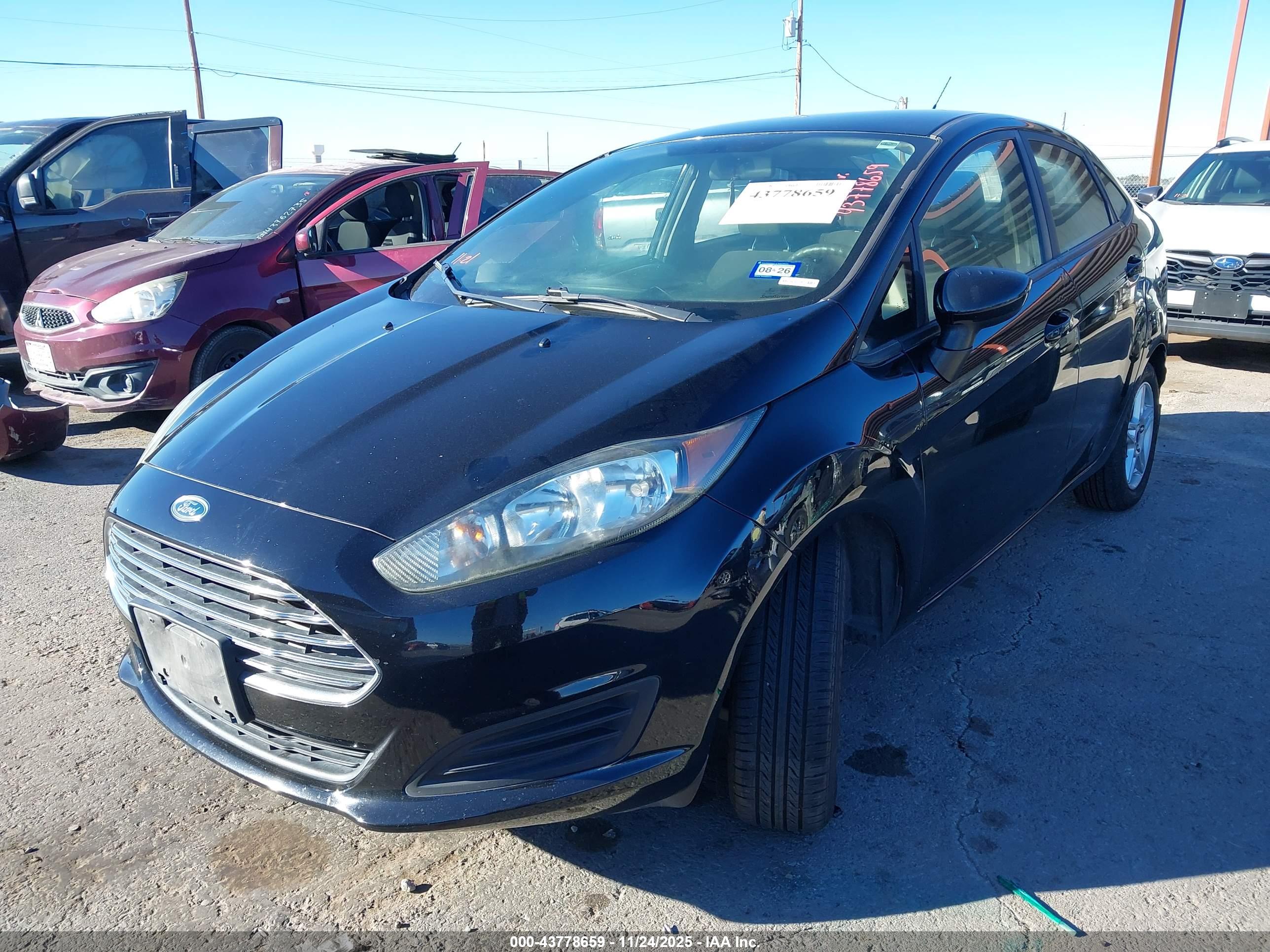 FORD FIESTA image 2