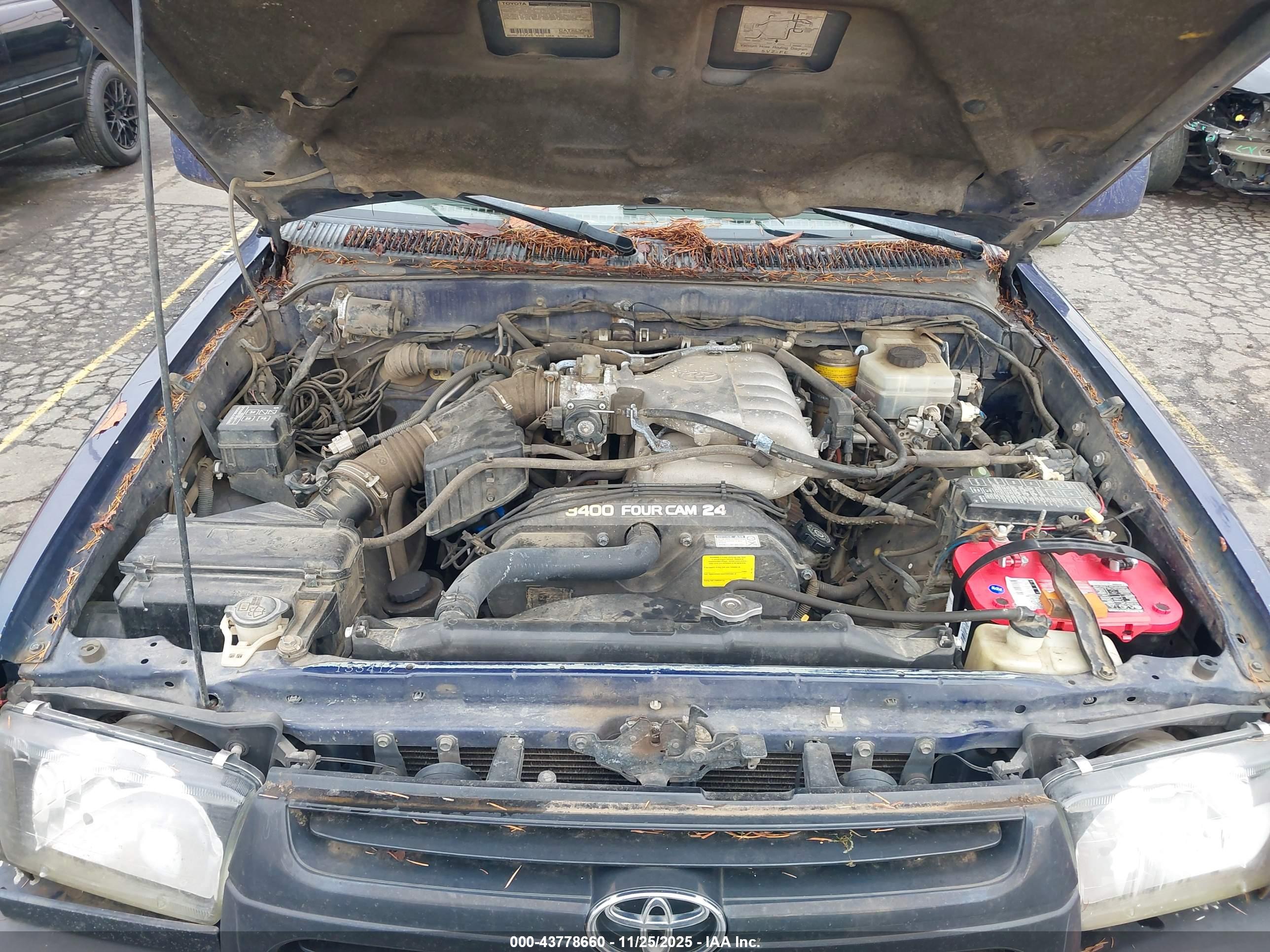 TOYOTA 4RUNNER image 10