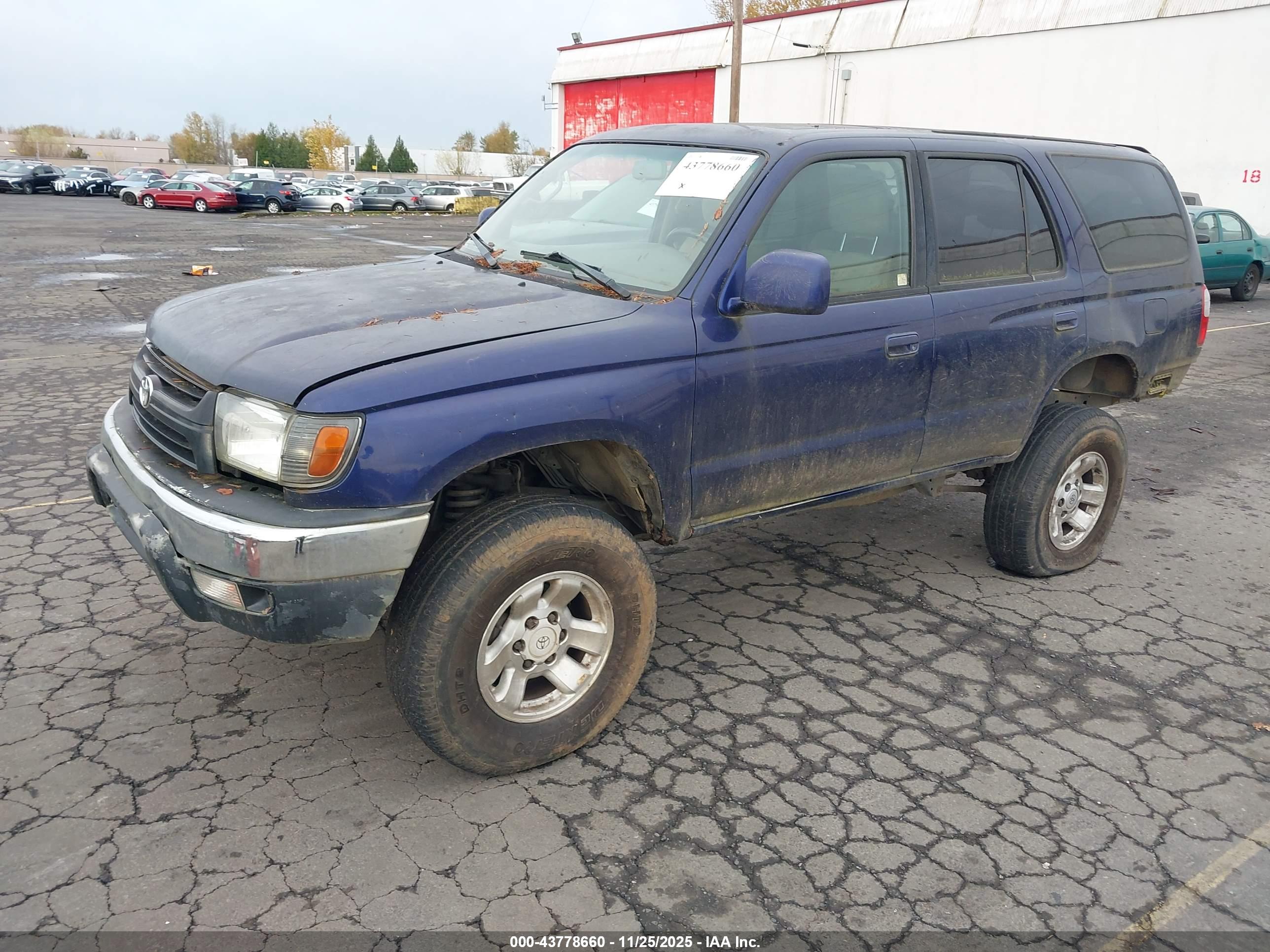 TOYOTA 4RUNNER image 2