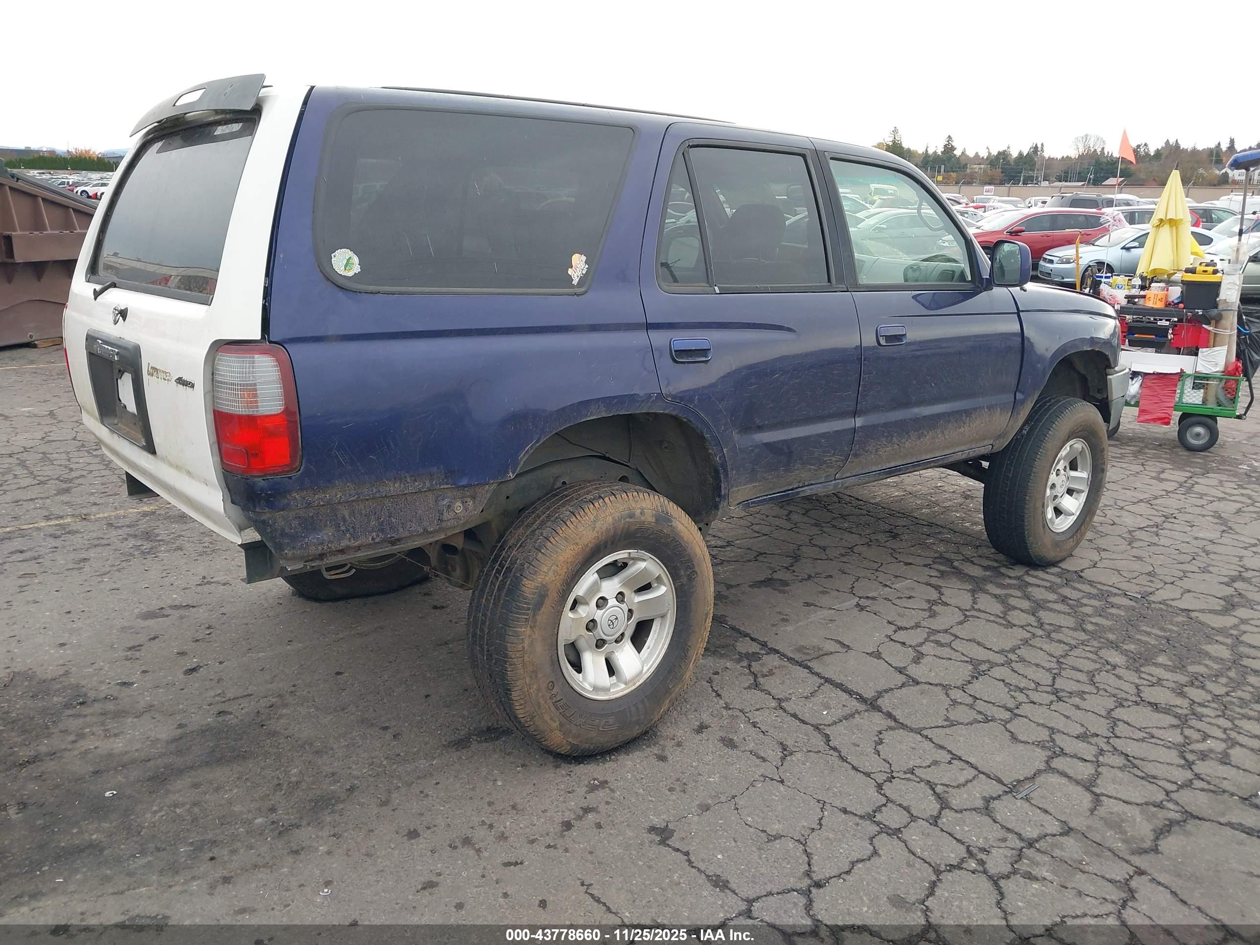 TOYOTA 4RUNNER image 4