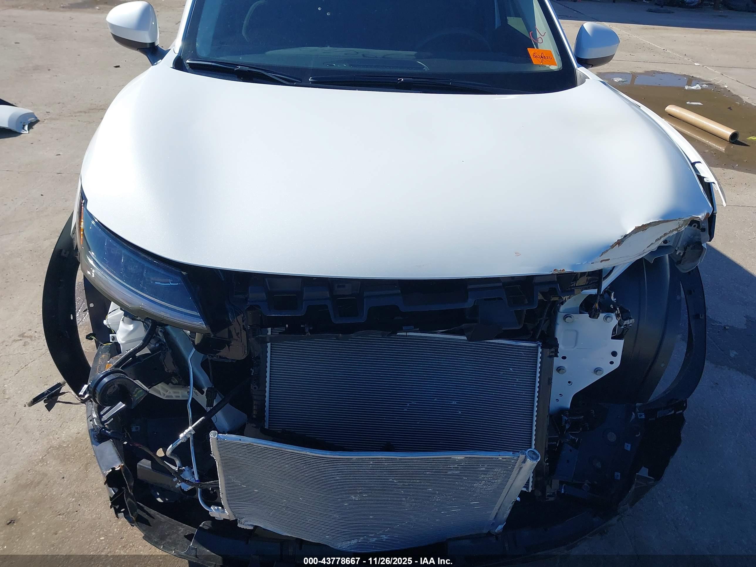 NISSAN KICKS image 6