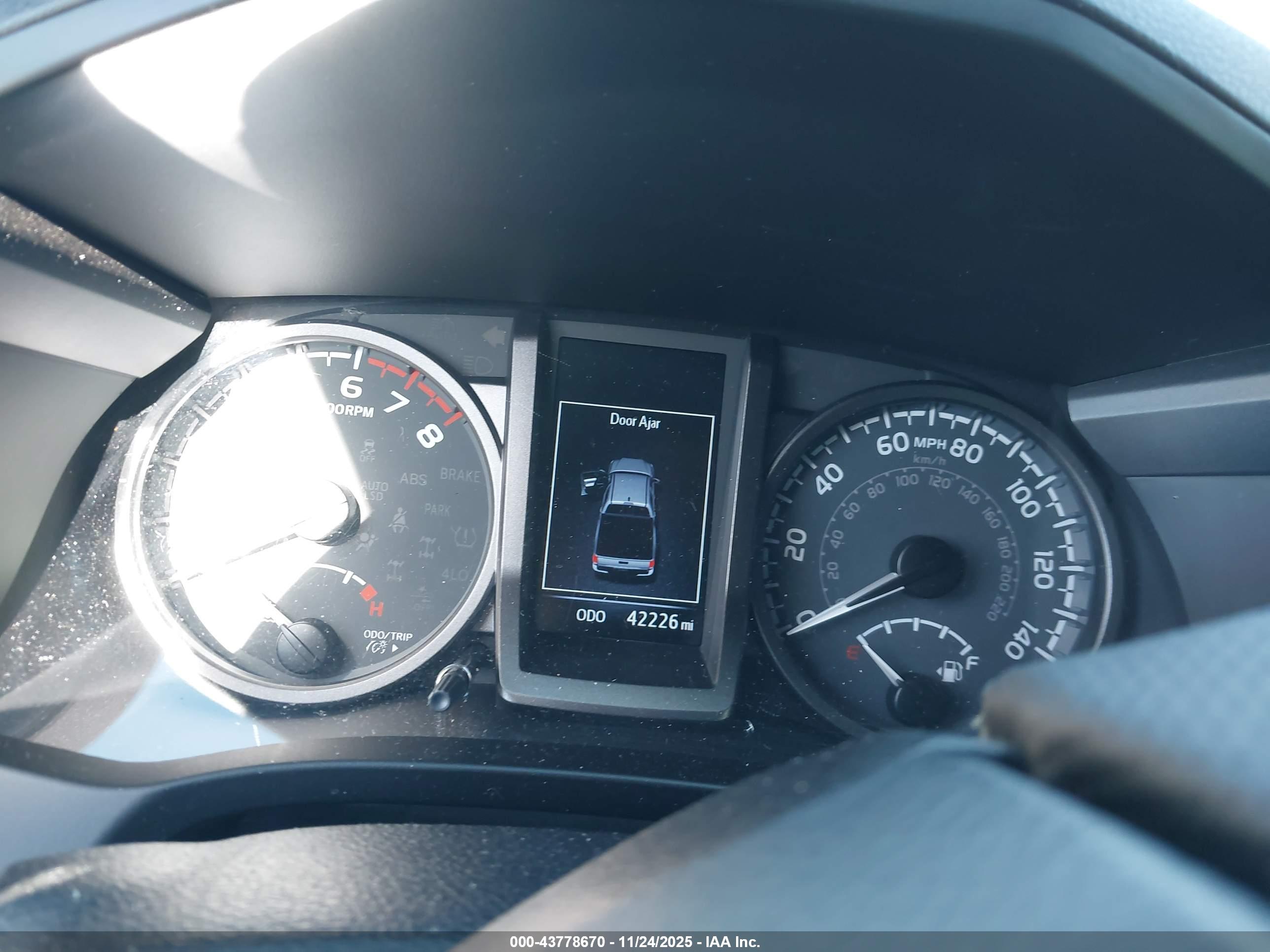 TOYOTA TACOMA image 7