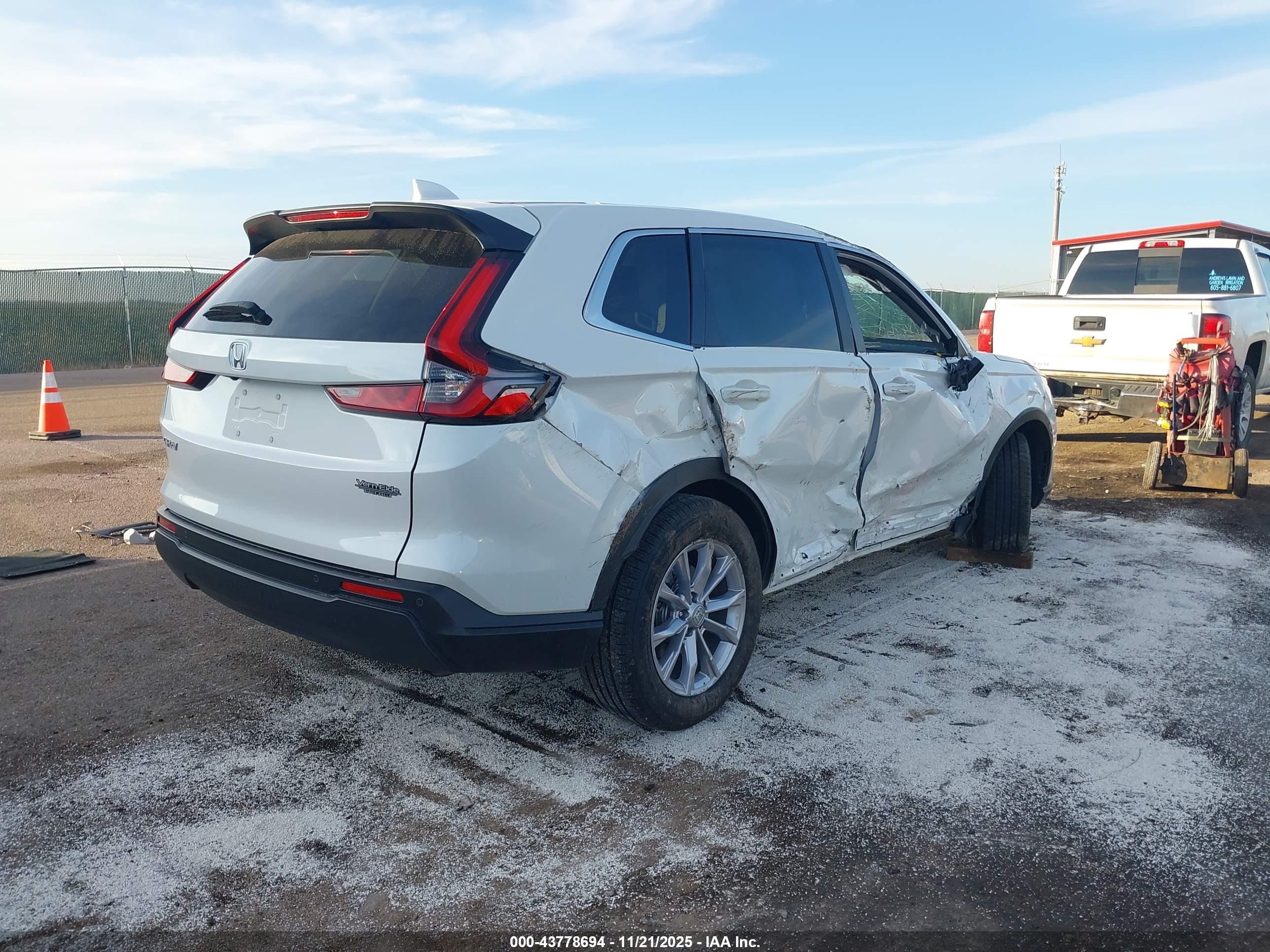 HONDA CR-V image 4