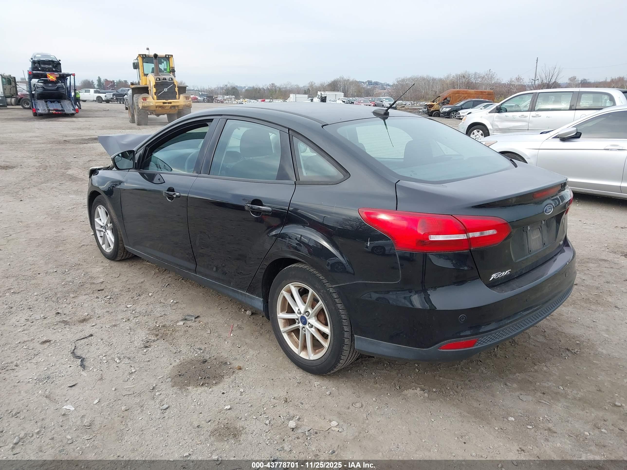 FORD FOCUS image 3