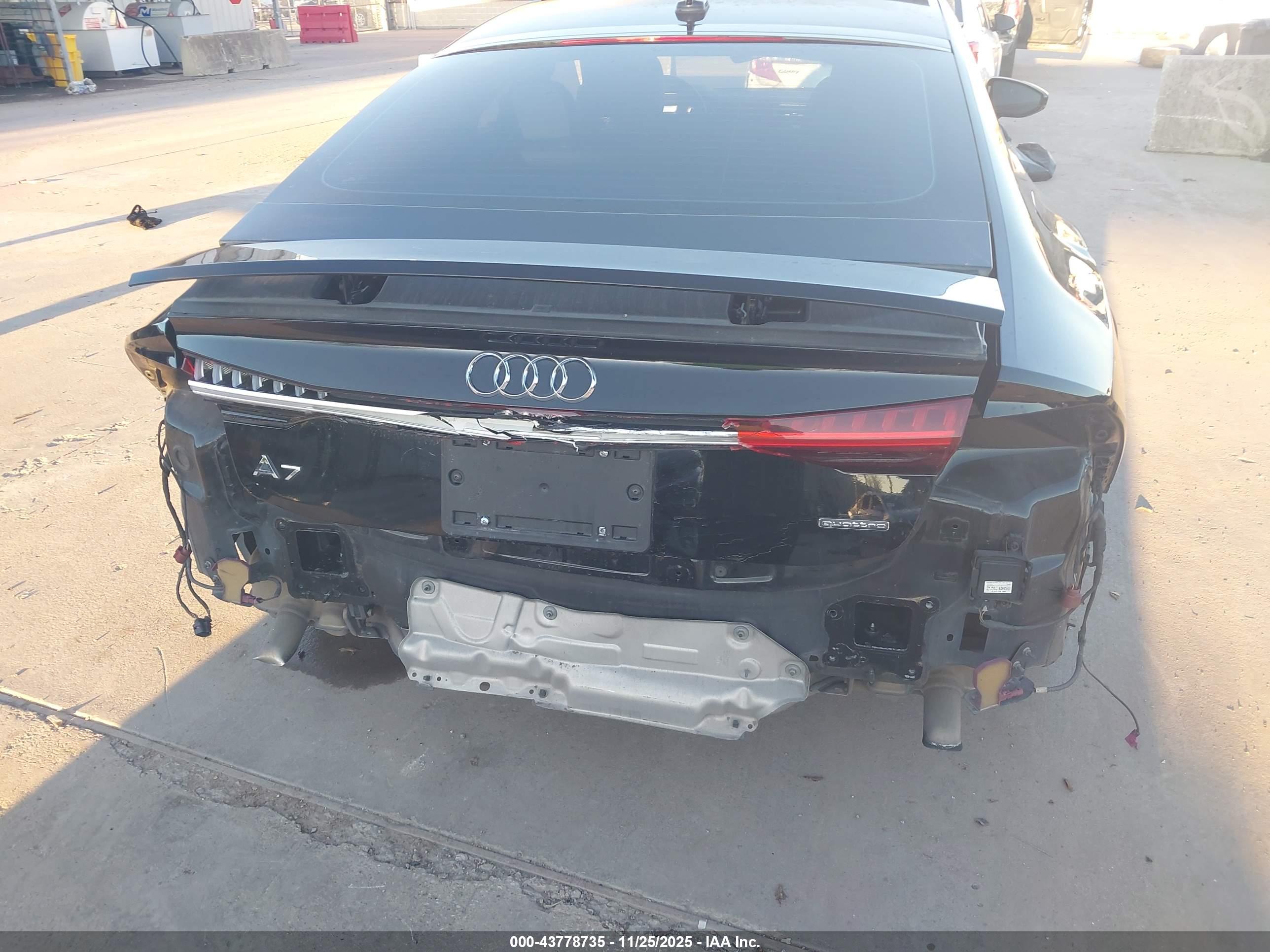 AUDI A7 image 6