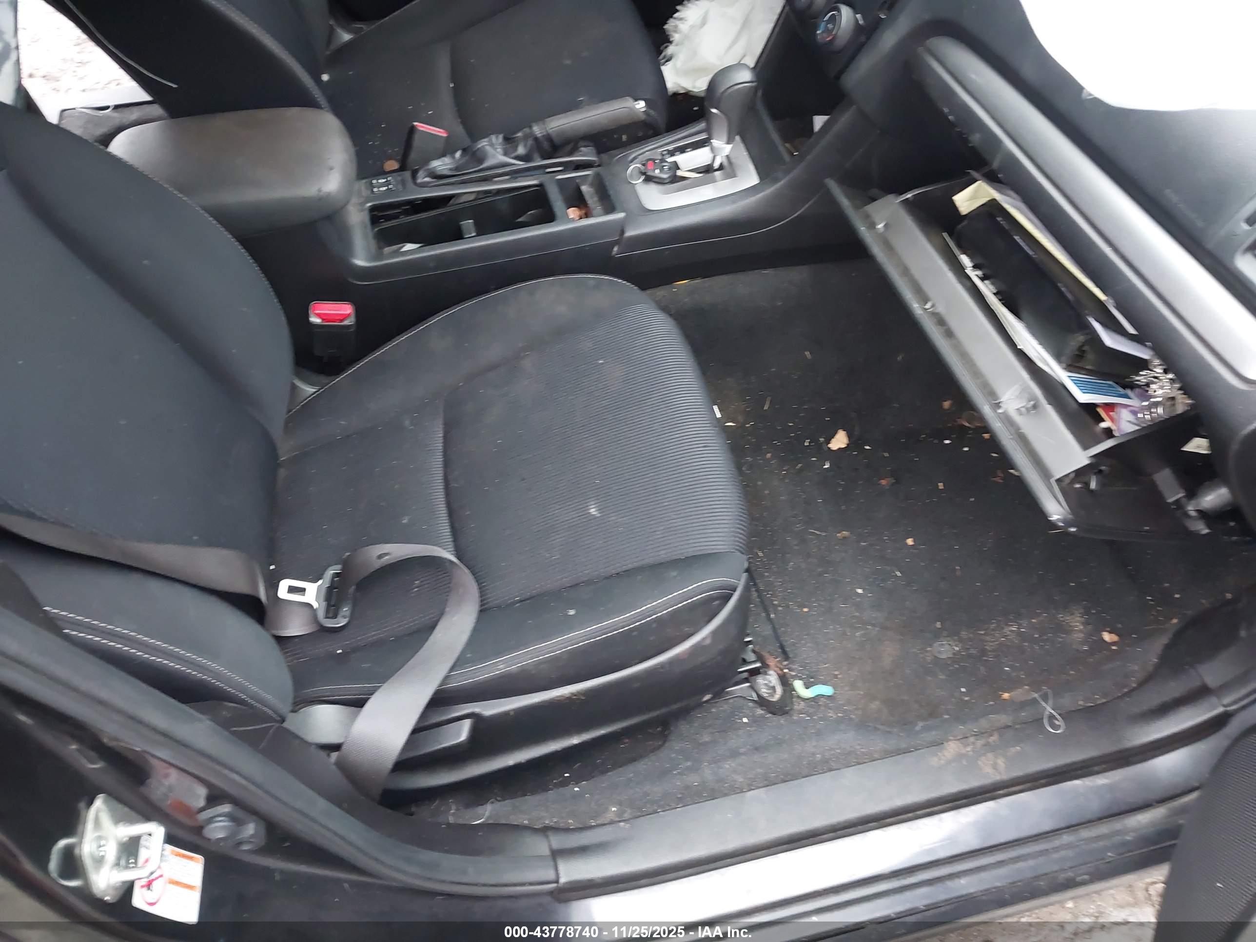 SUBARU IMPREZA image 5