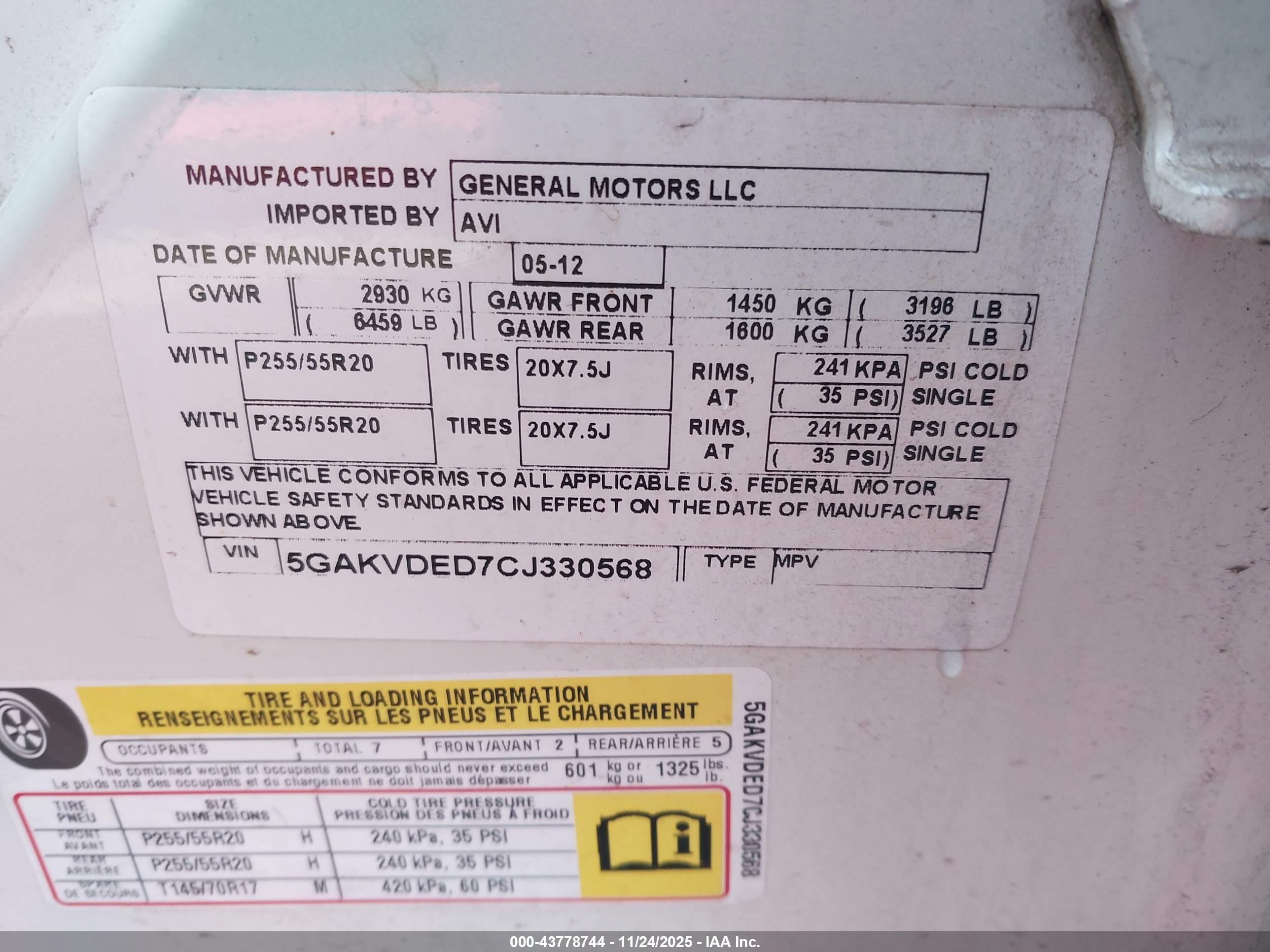 BUICK ENCLAVE image 9
