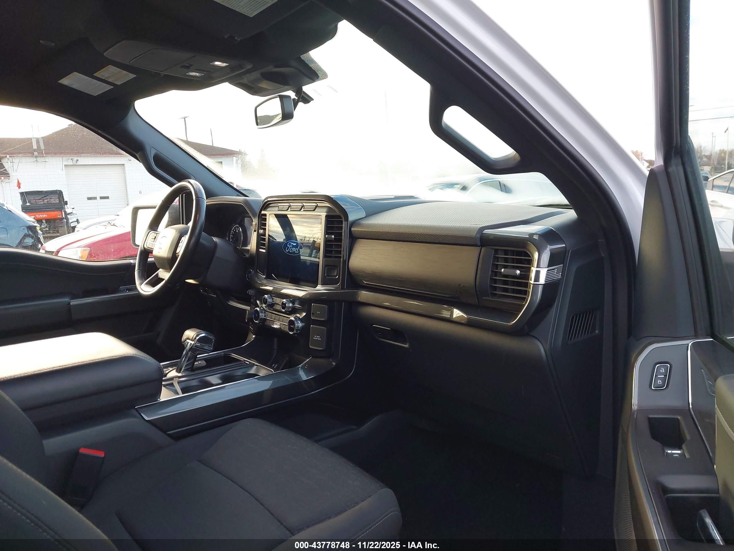 FORD F-150 image 5