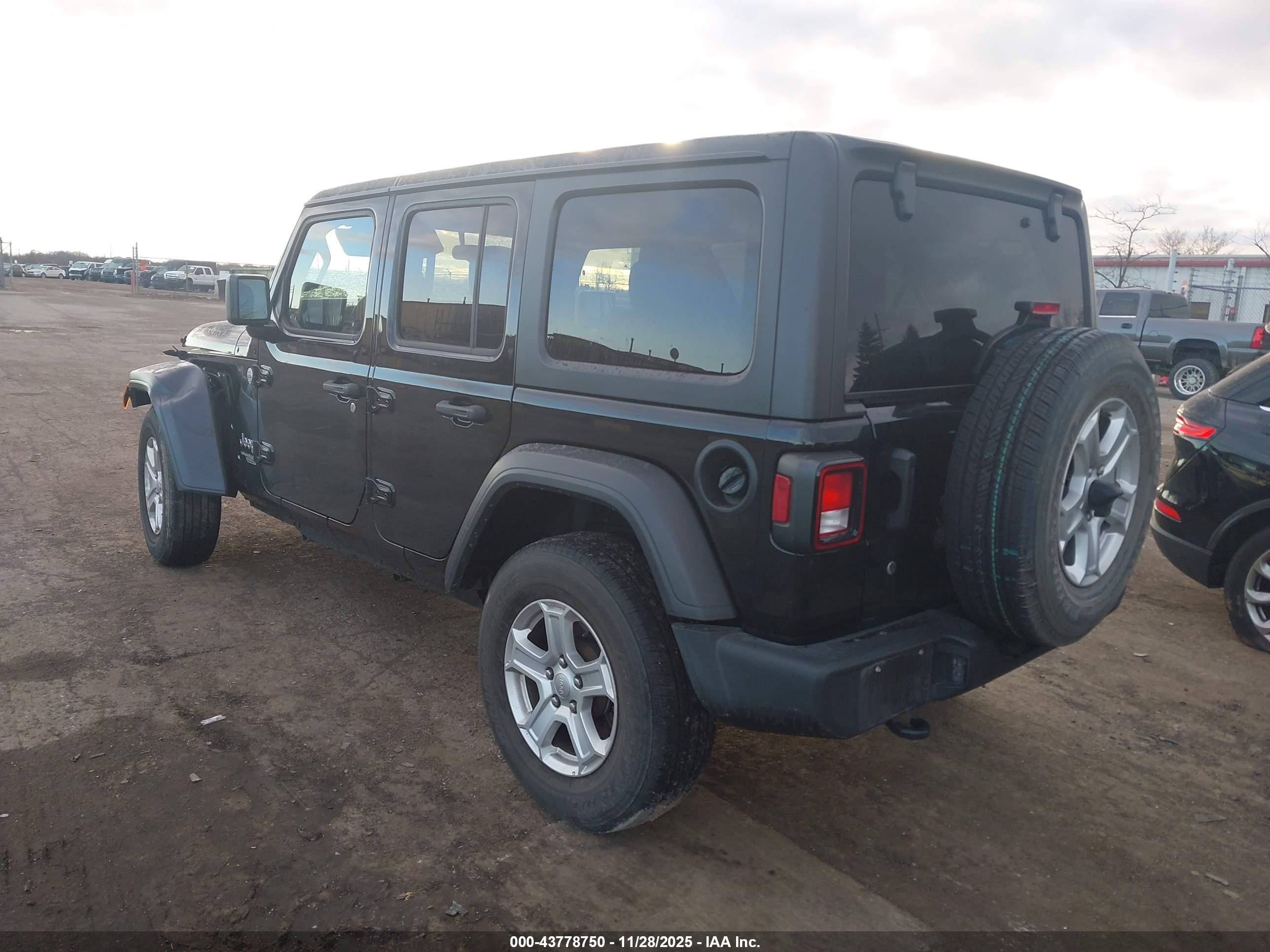 JEEP WRANGLER image 3