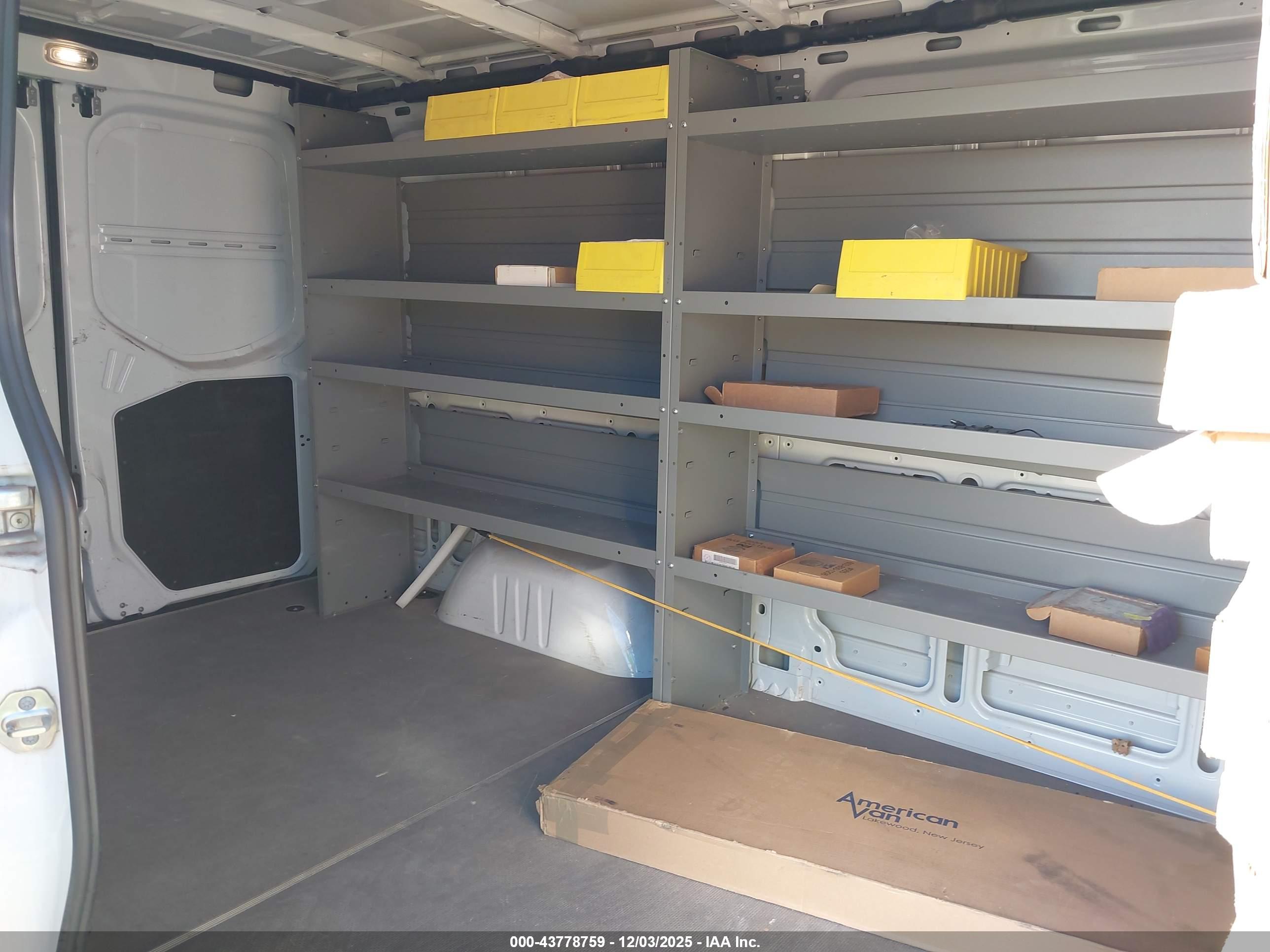 MERCEDES-BENZ SPRINTER image 8