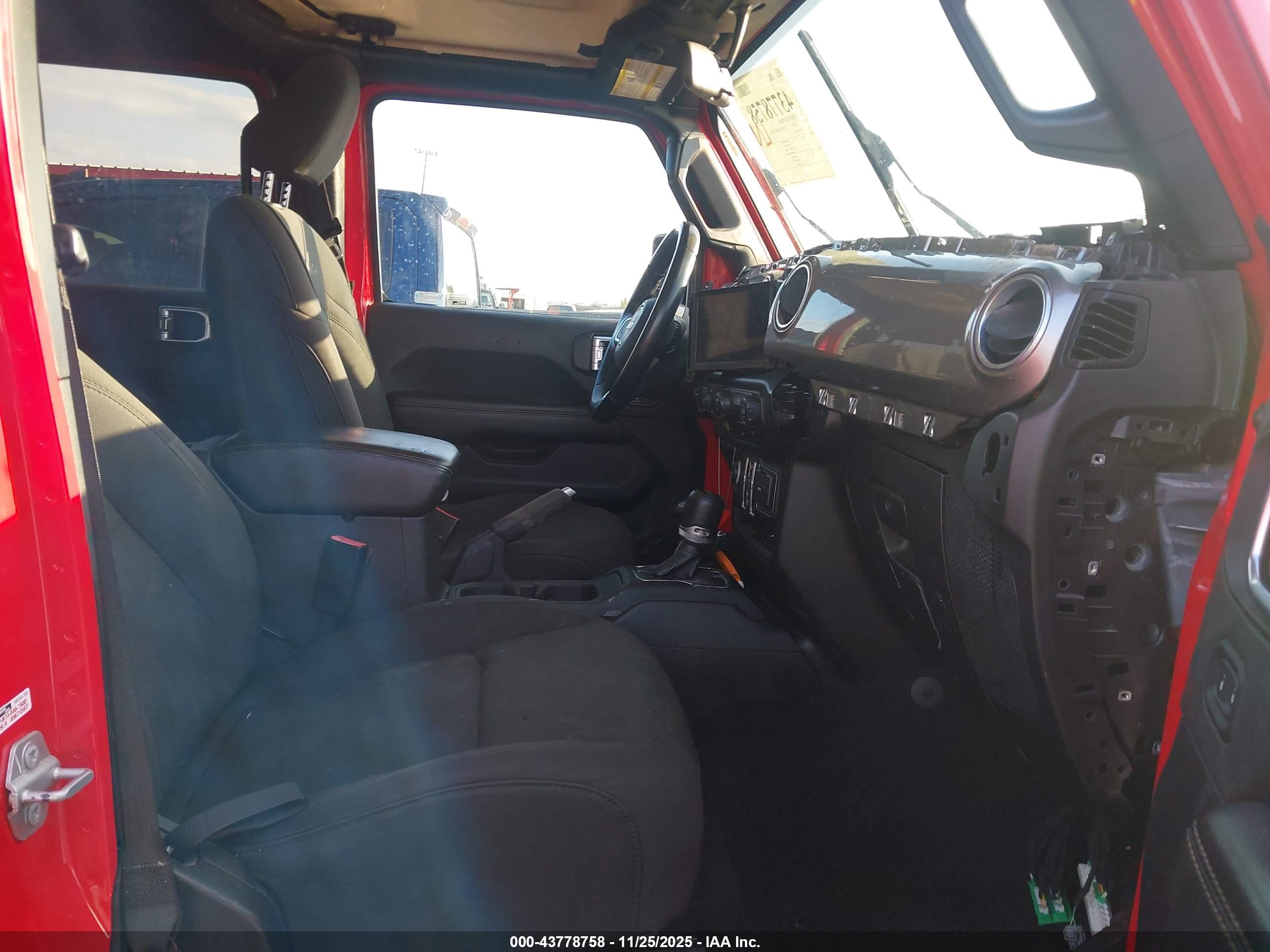 JEEP WRANGLER image 5