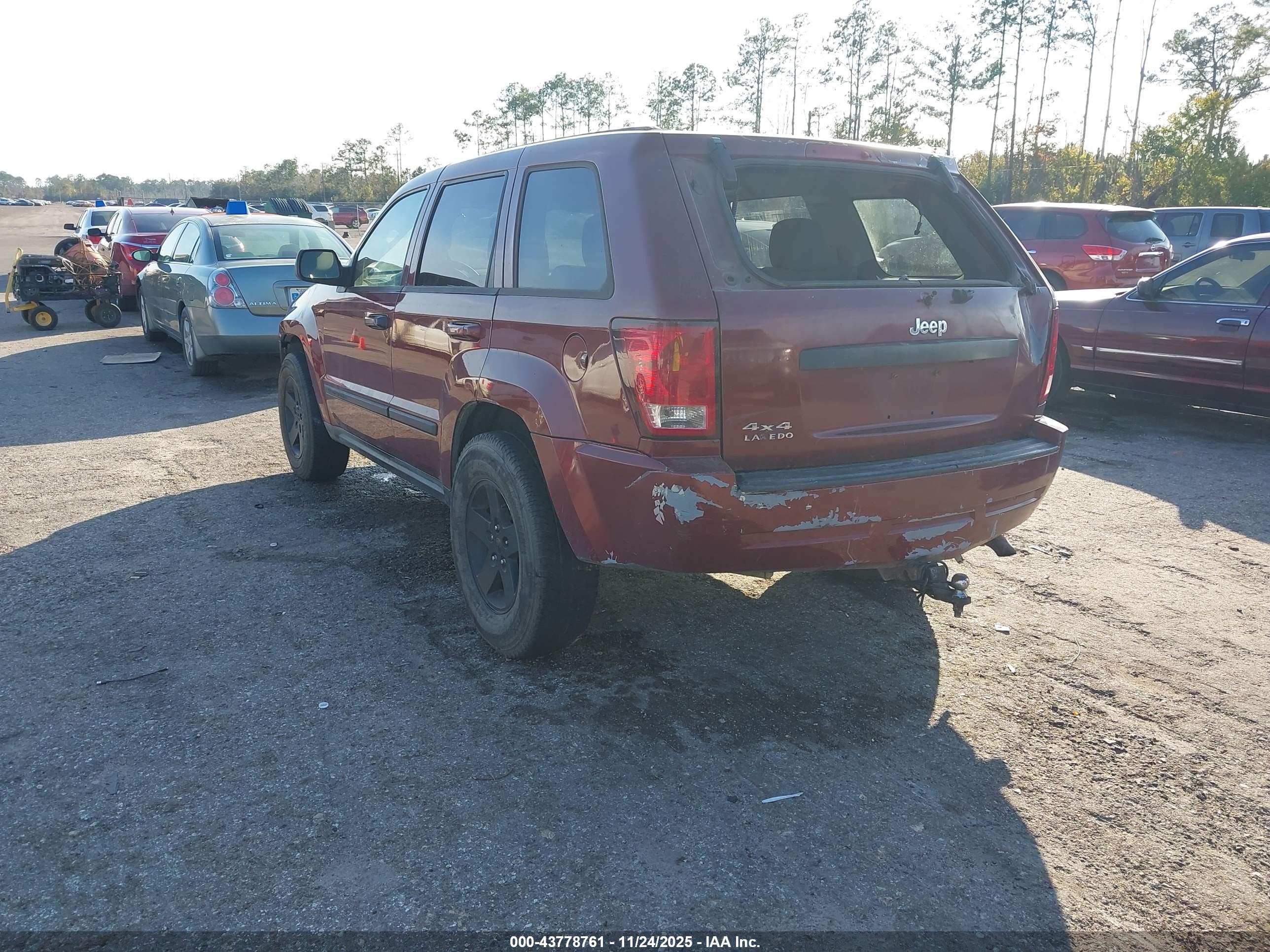 JEEP GRAND image 3
