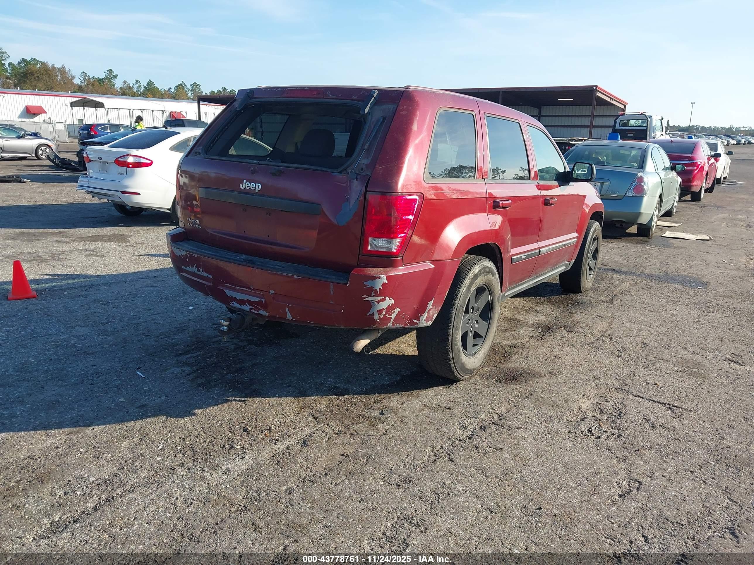 JEEP GRAND image 4