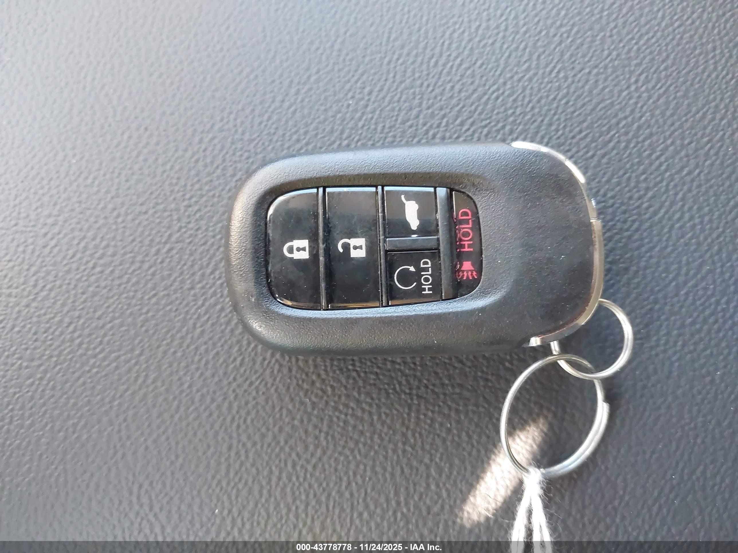 HONDA CR-V image 11