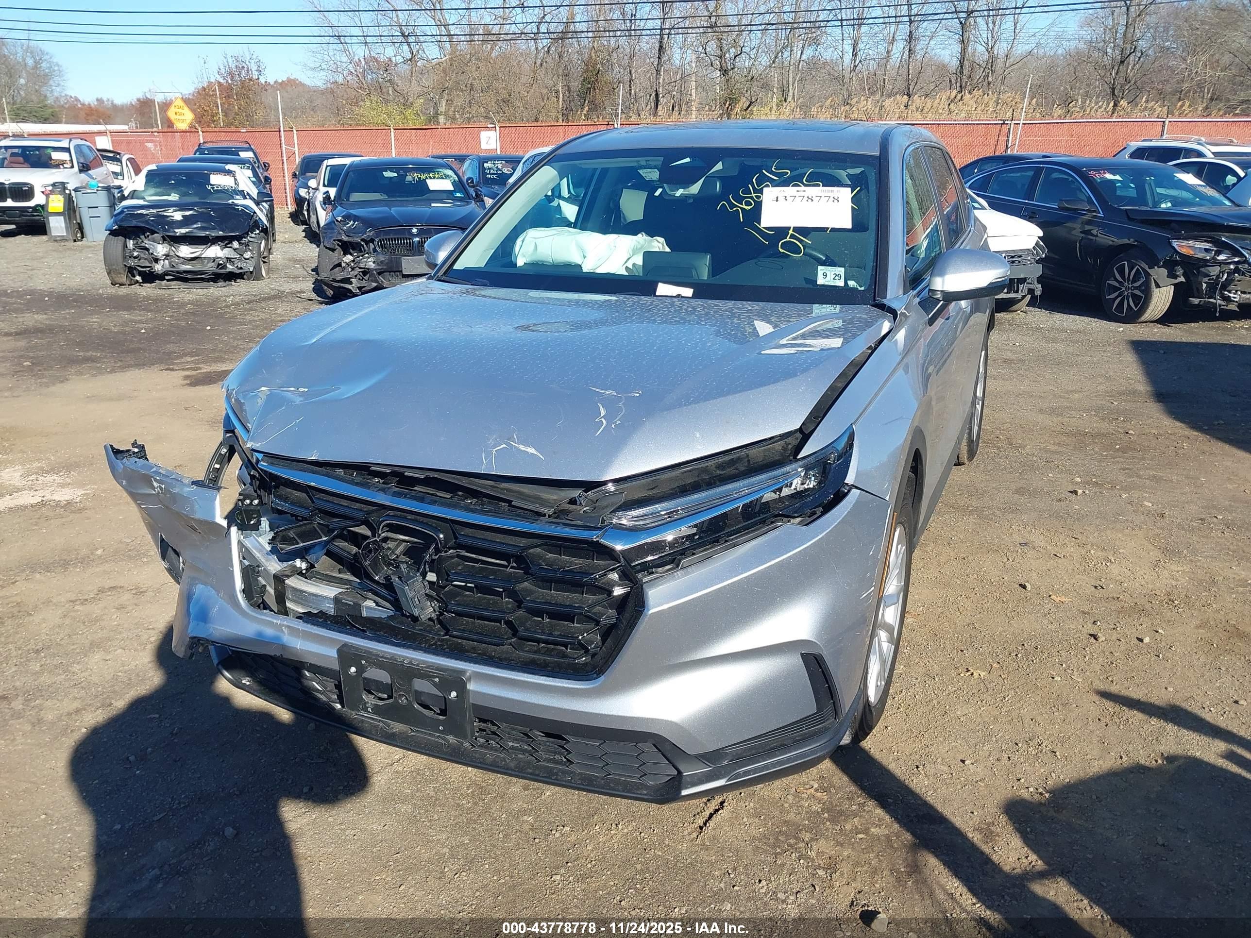 HONDA CR-V image 6