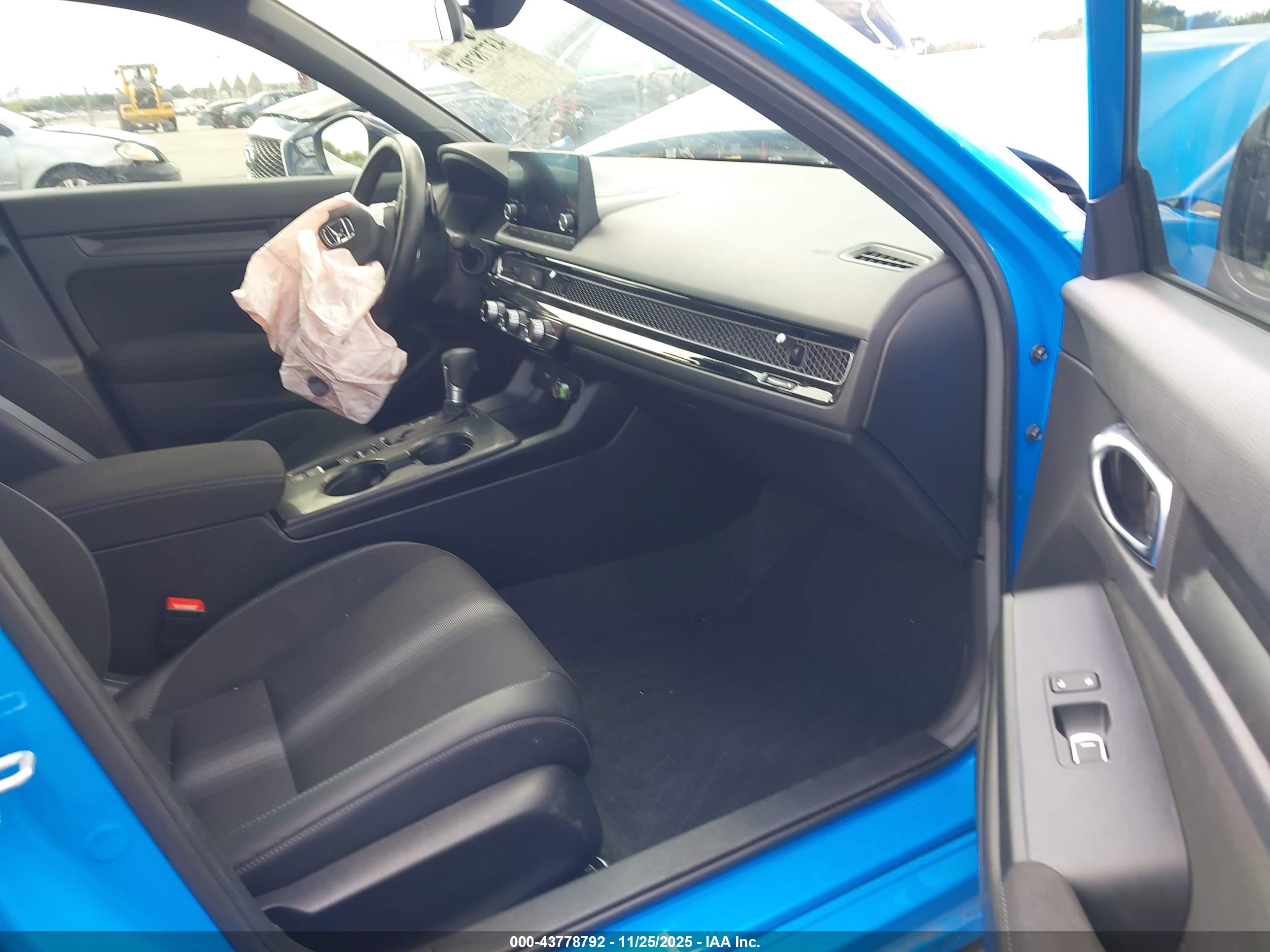 HONDA CIVIC image 5